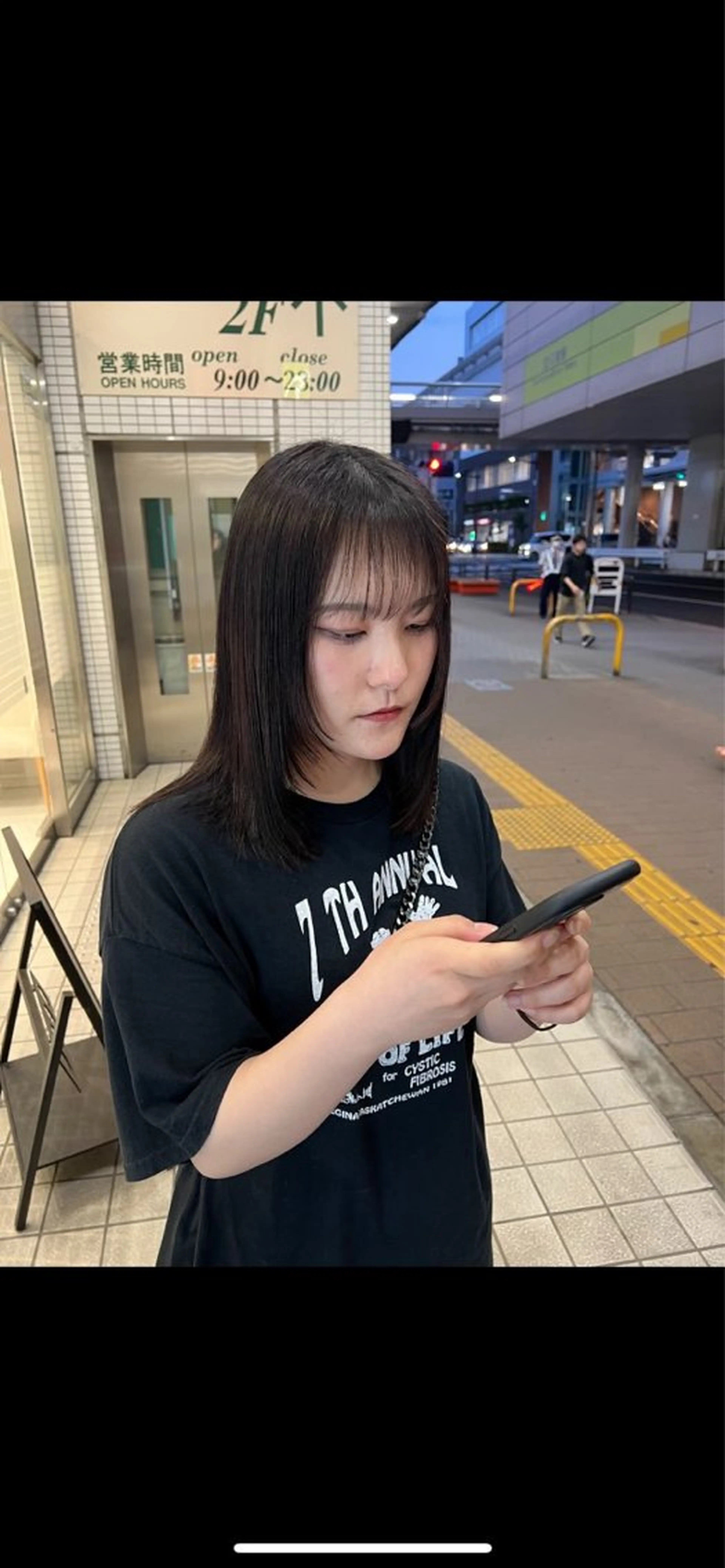 ミディアム 駒形 七海のヘアスタイル