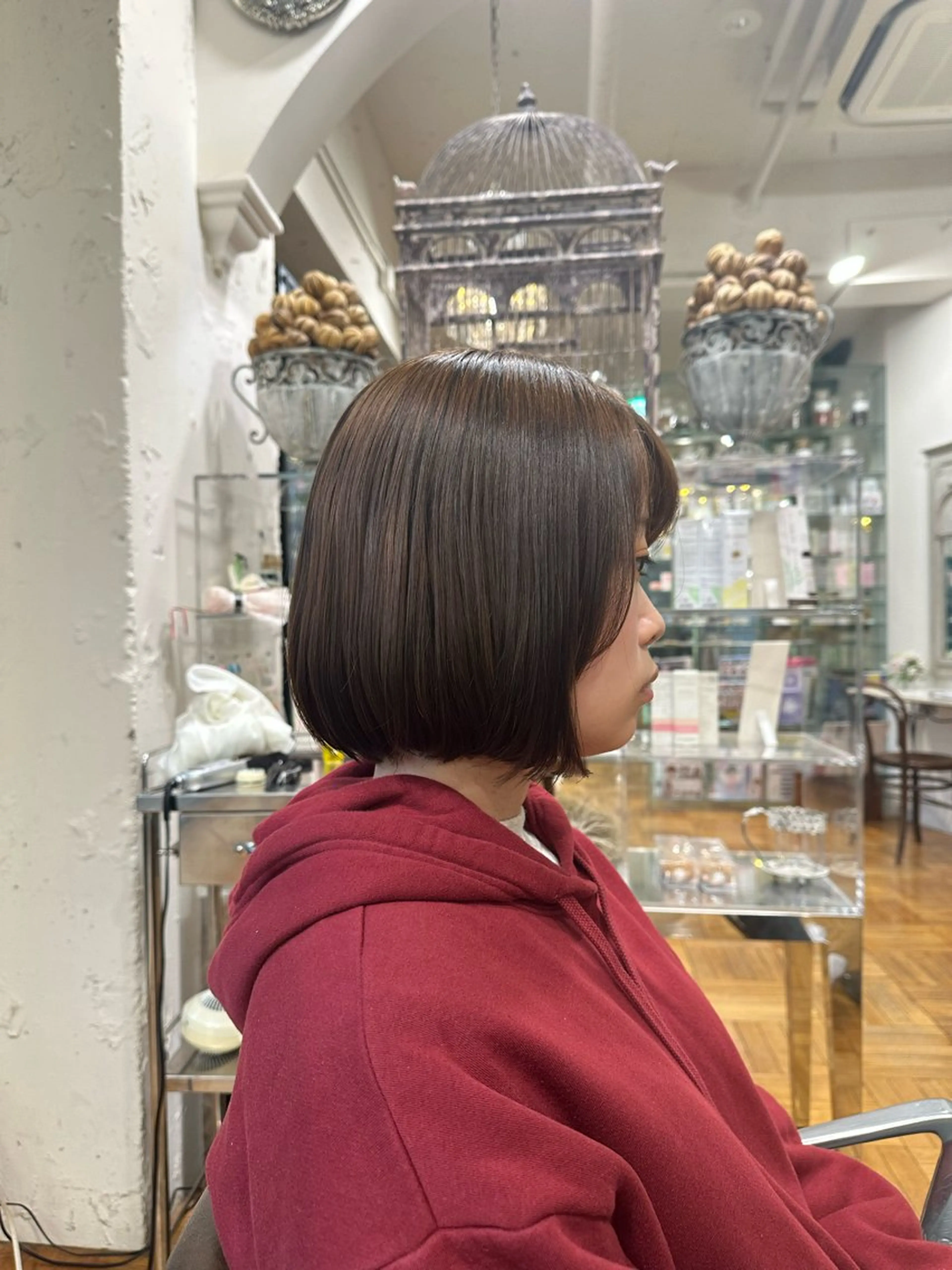 ミディアム カラー ボブ  レイヤー 髪質改善  相澤晃希のヘアスタイル