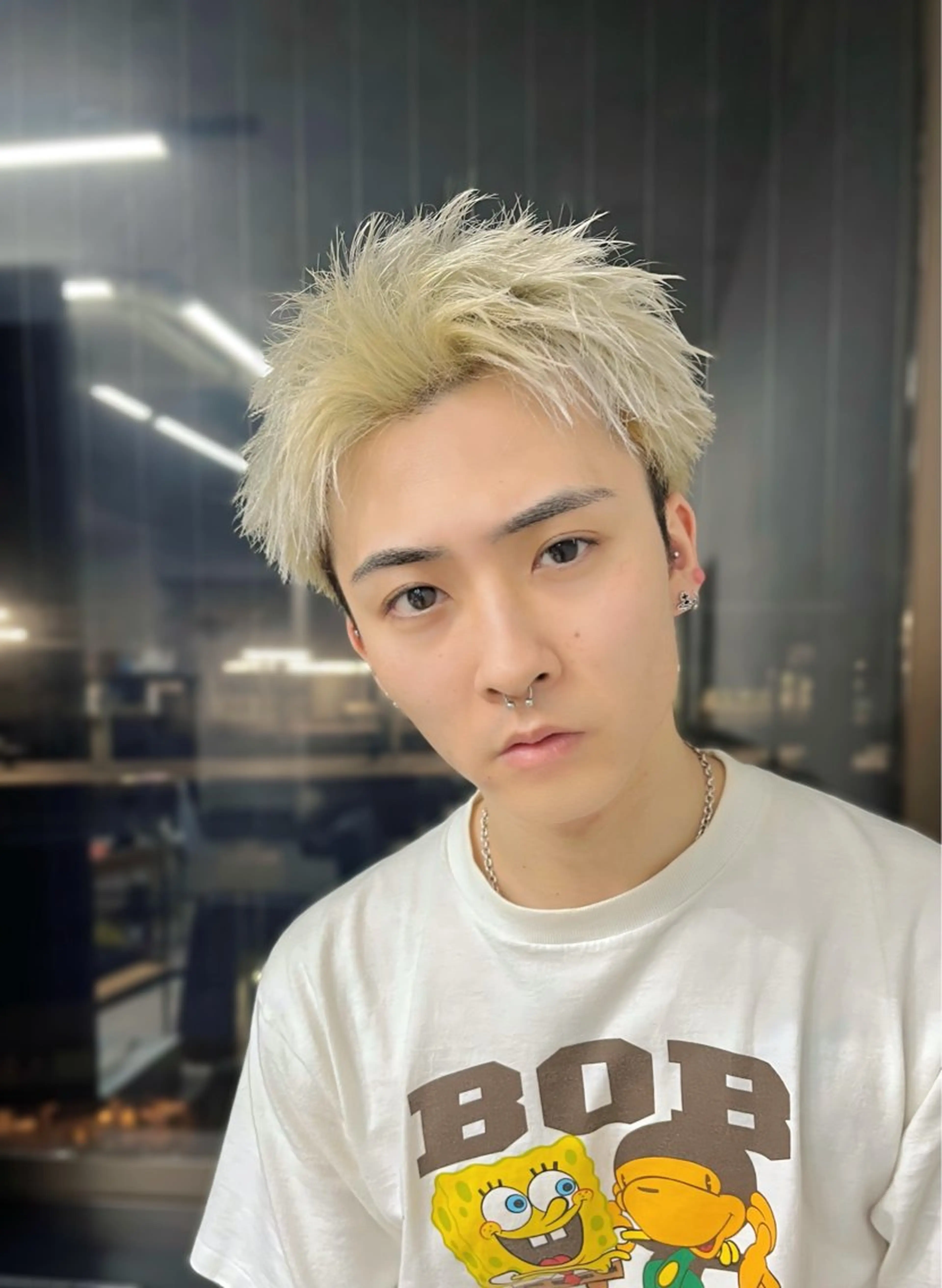 カラー メンズ スパイキーショート 【メンズ専門】中本 翔大のヘアスタイル