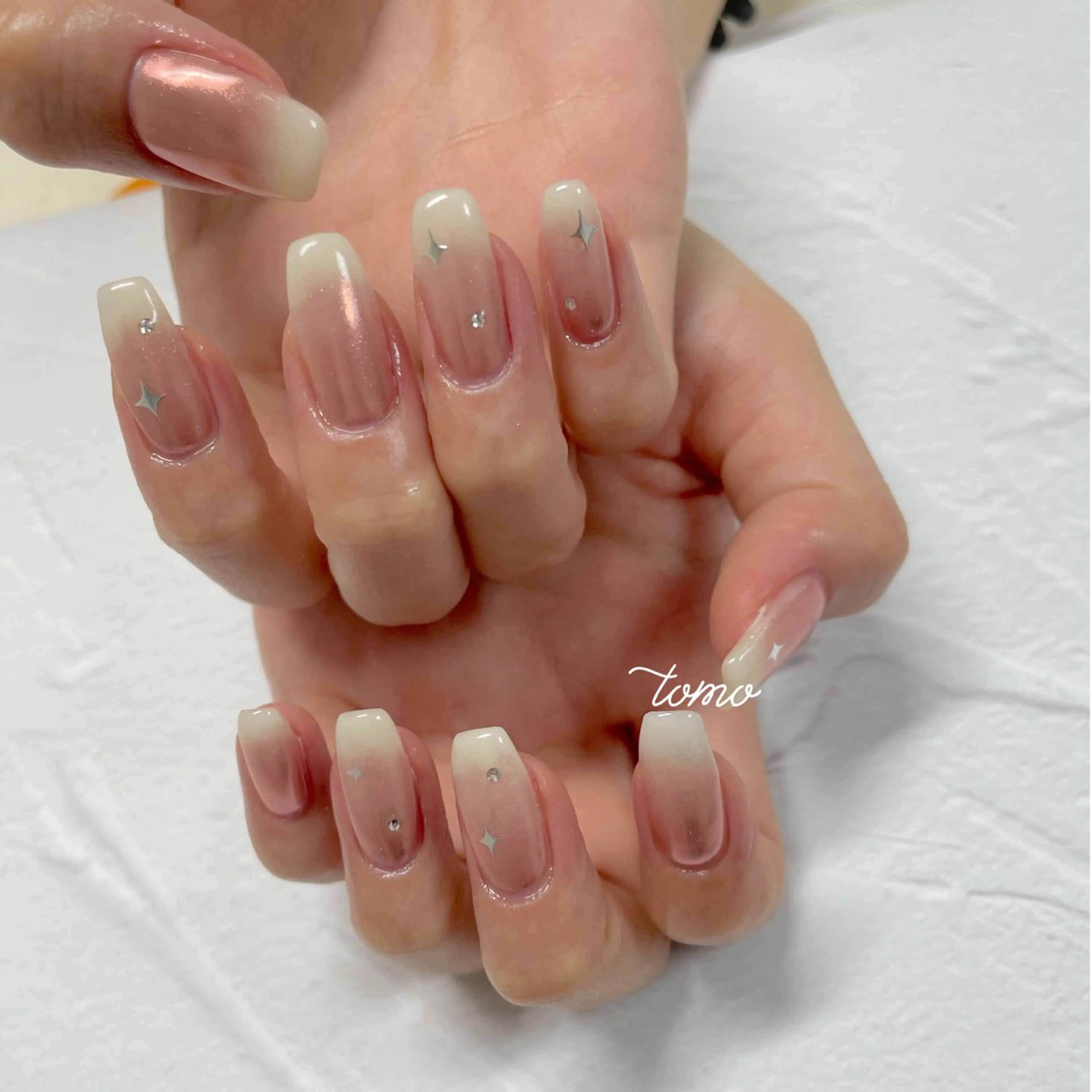 ネイル ハンドネイル nailist TOMOのネイルデザイン