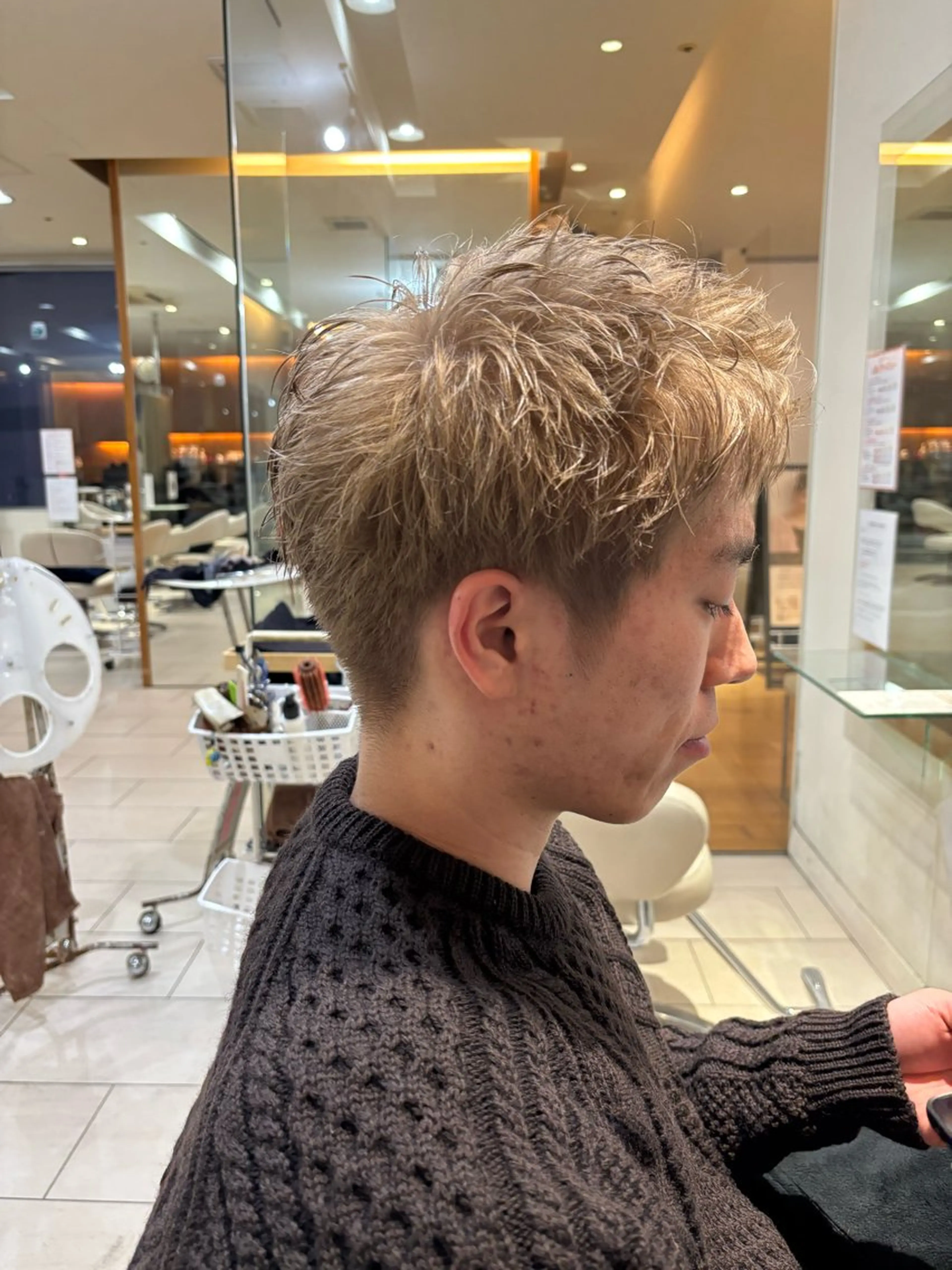 ショート カラー メンズ メンズハイトーン スパイキーショート ハイトーンカラー ショートヘア カット ヘアカラー AUBE HAIR camelia　枚方店所属・メンズパーマ/ メンズカット/渡邊亘のヘアスタイル