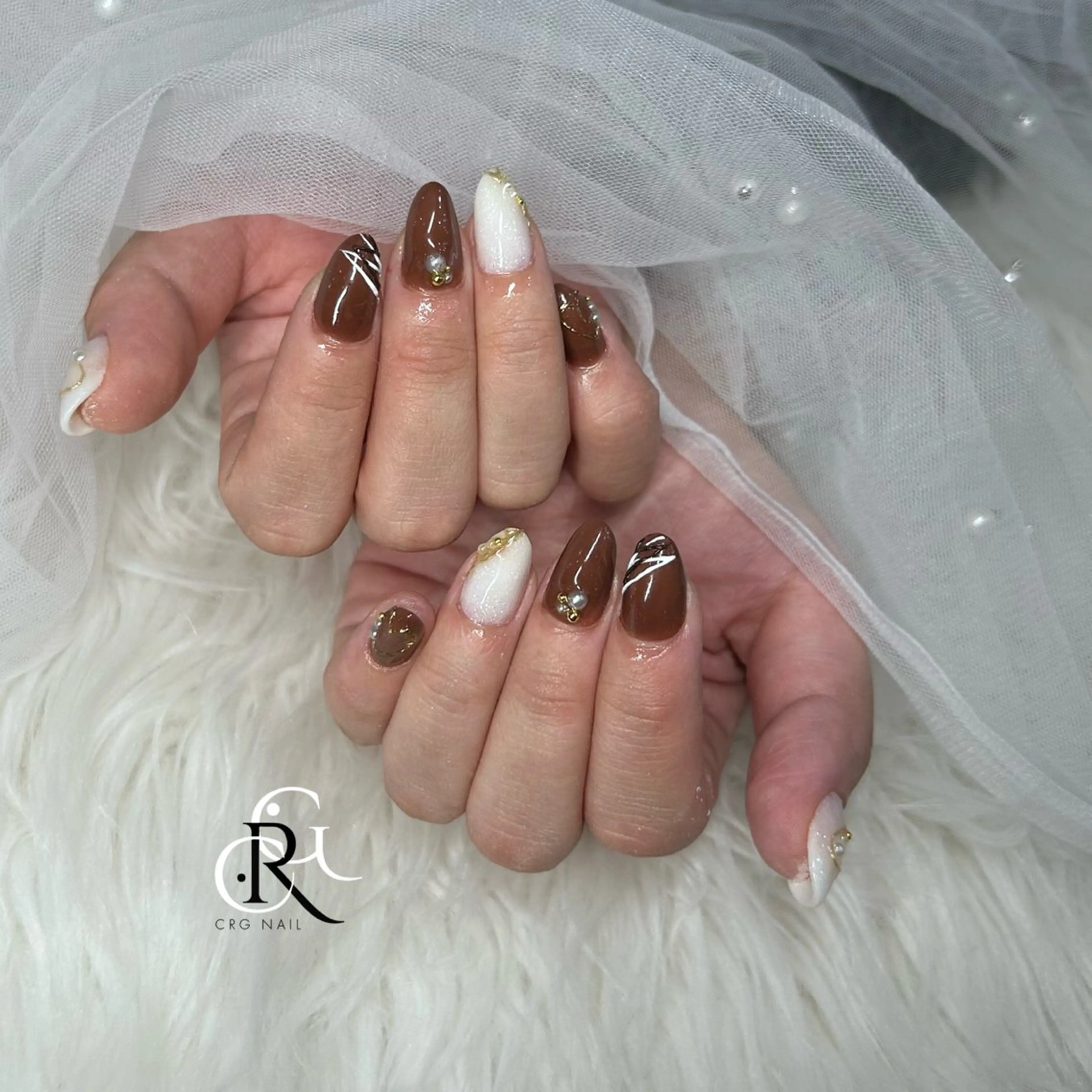 ショート ハンドネイル CRGNAIL RENAのネイルデザイン