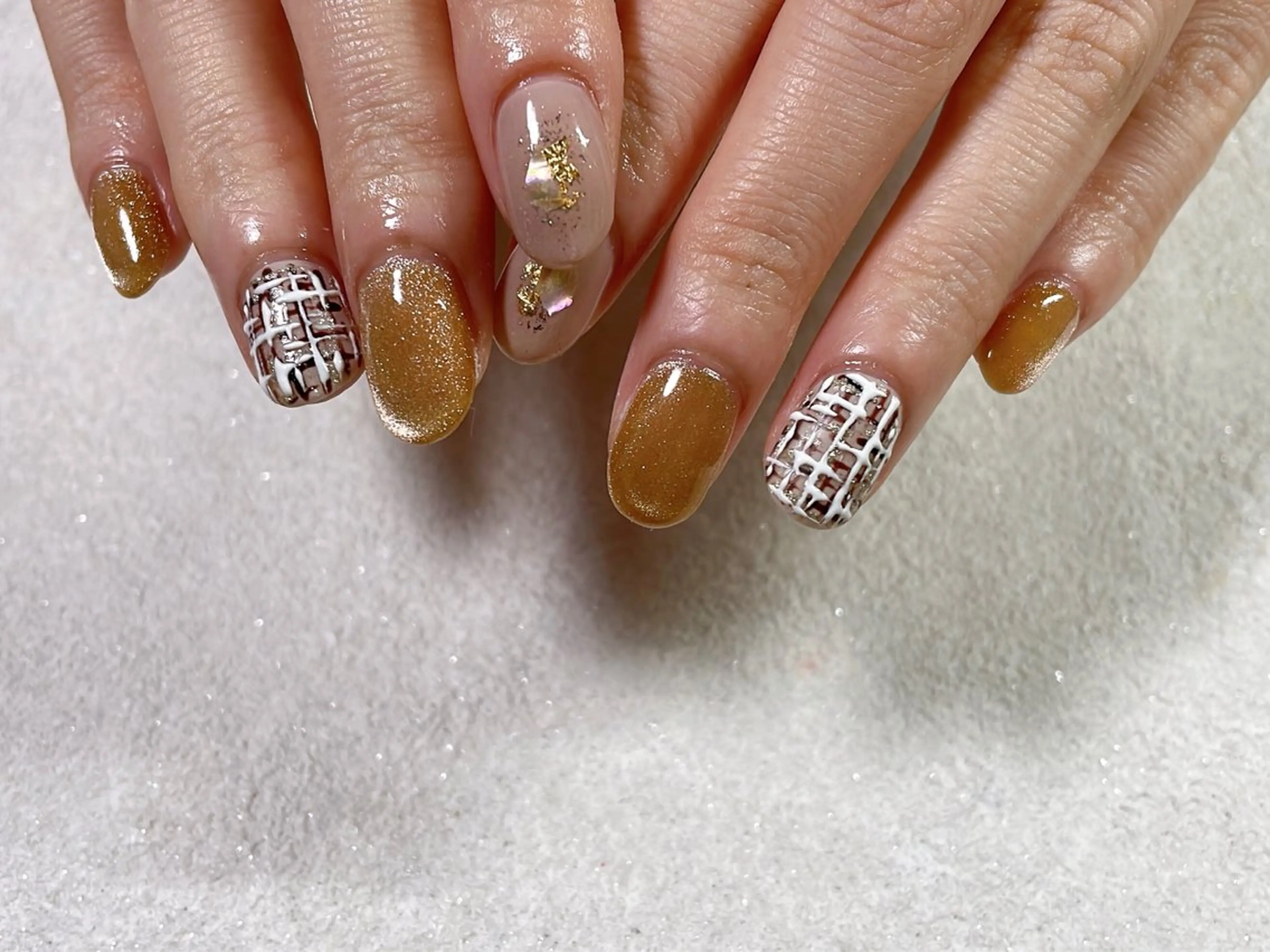 ネイル オーロラネイル フットネイル フレンチネイル ジェルネイル 韓国ネイル ハンドネイル kiki nail &brow二子玉川の眉毛・アイブロウイメージ