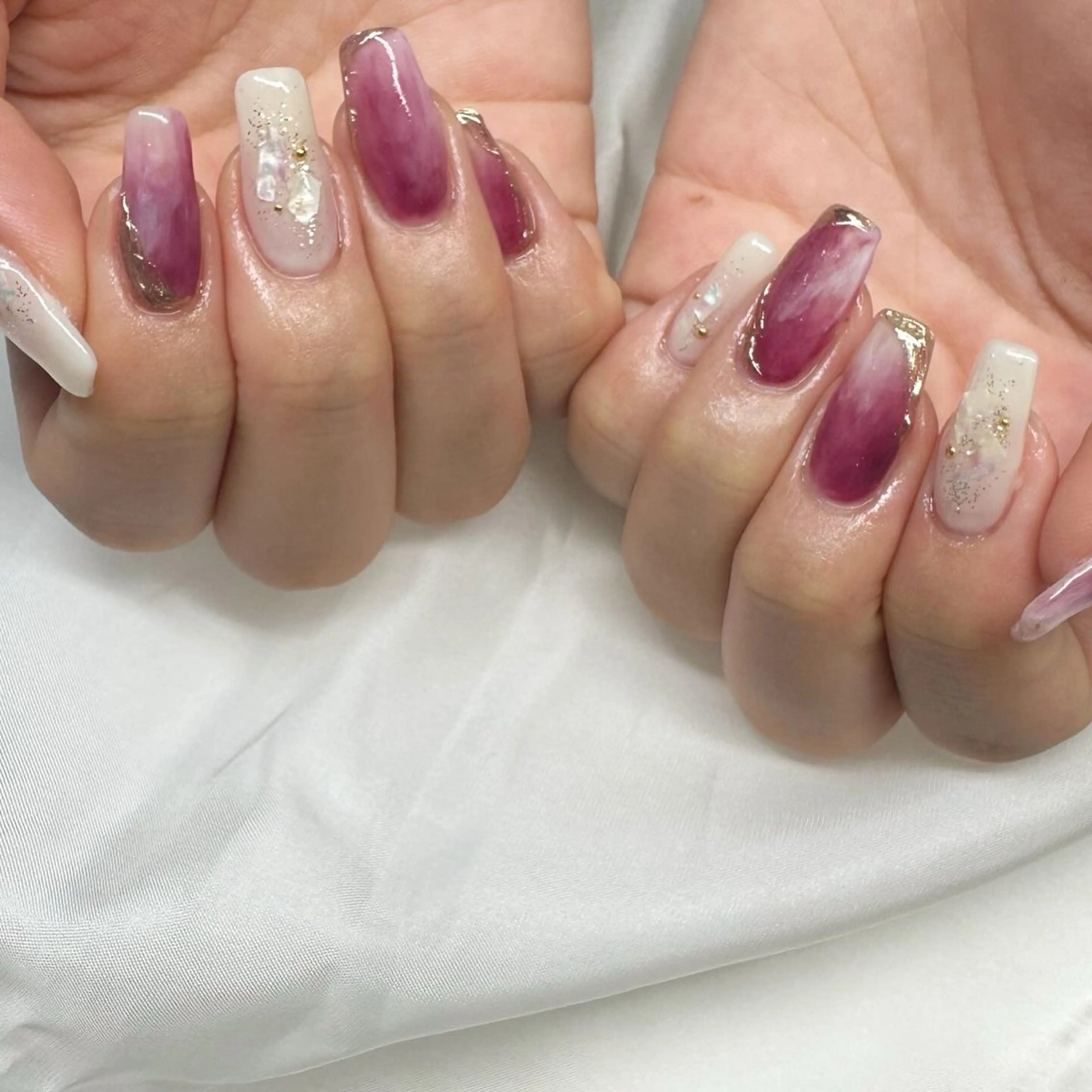ネイル クリアネイル 氷ネイル・うるうるネイル 韓国ネイル ミラーネイル ニュアンスネイル 🪞KAPE NAIL 🪞のネイルデザイン