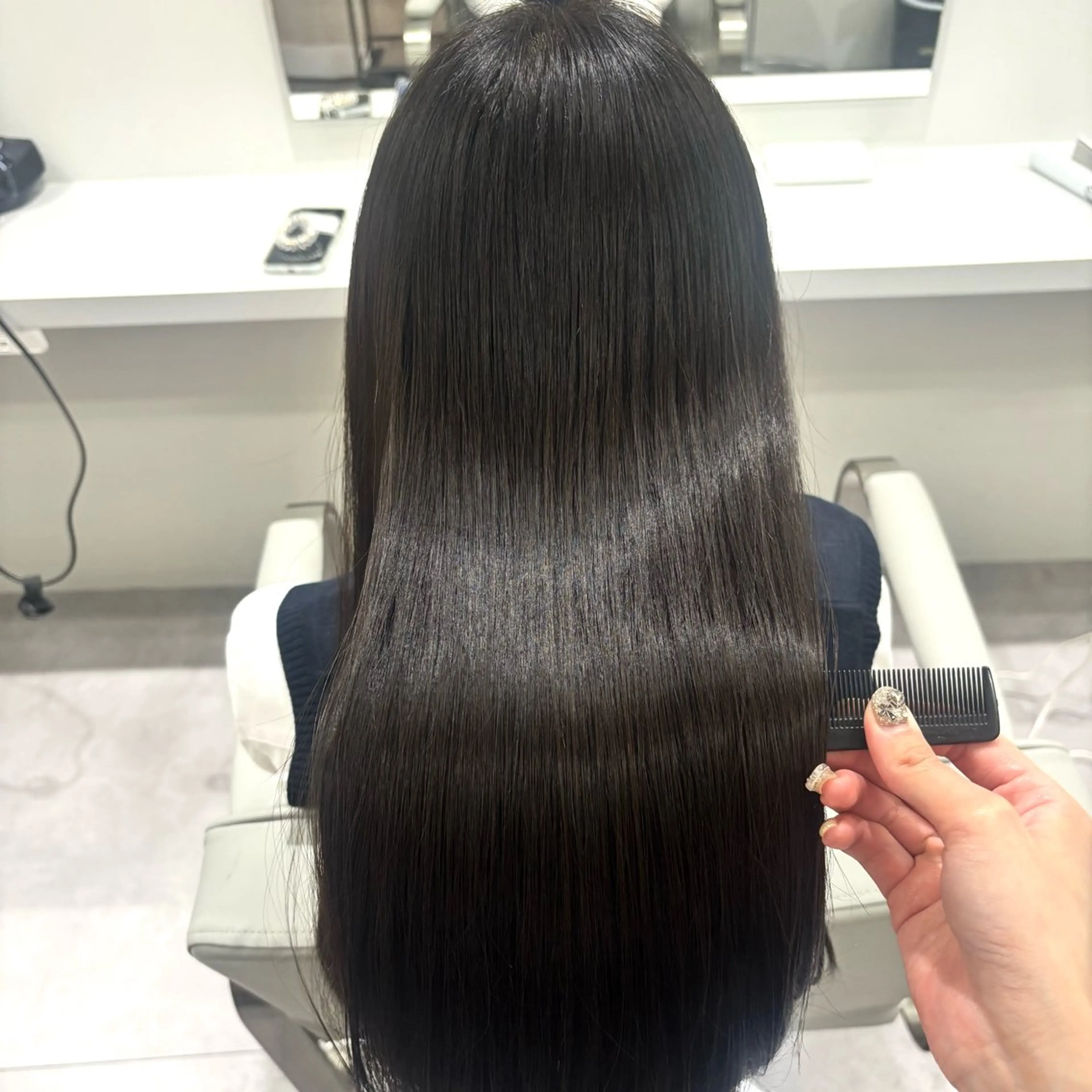 ロング カット 縮毛矯正 トリートメント hina /髪質改善/カラーのヘアスタイル