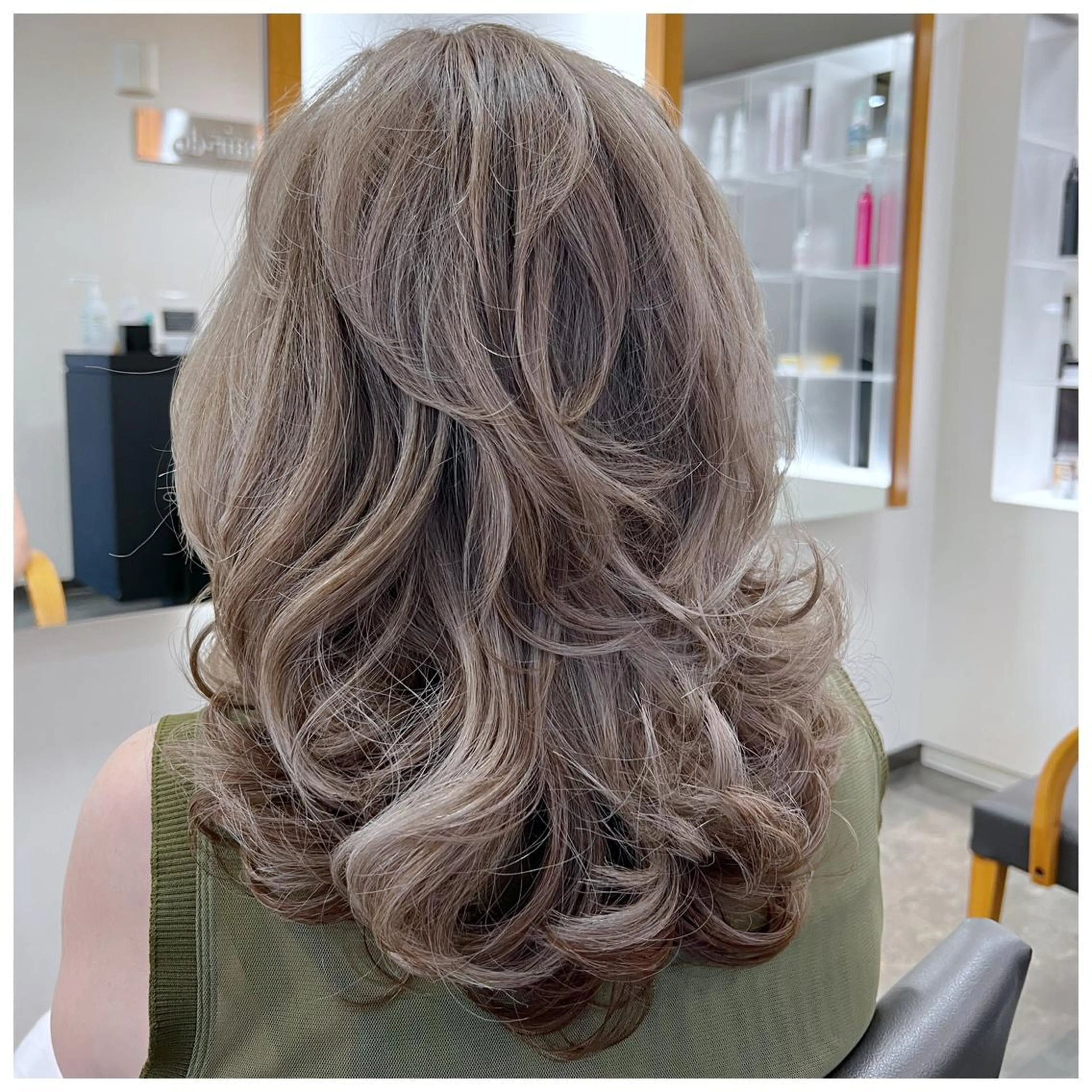 ロング カラー hair・do ✂︎　原口 侑大のヘアスタイル