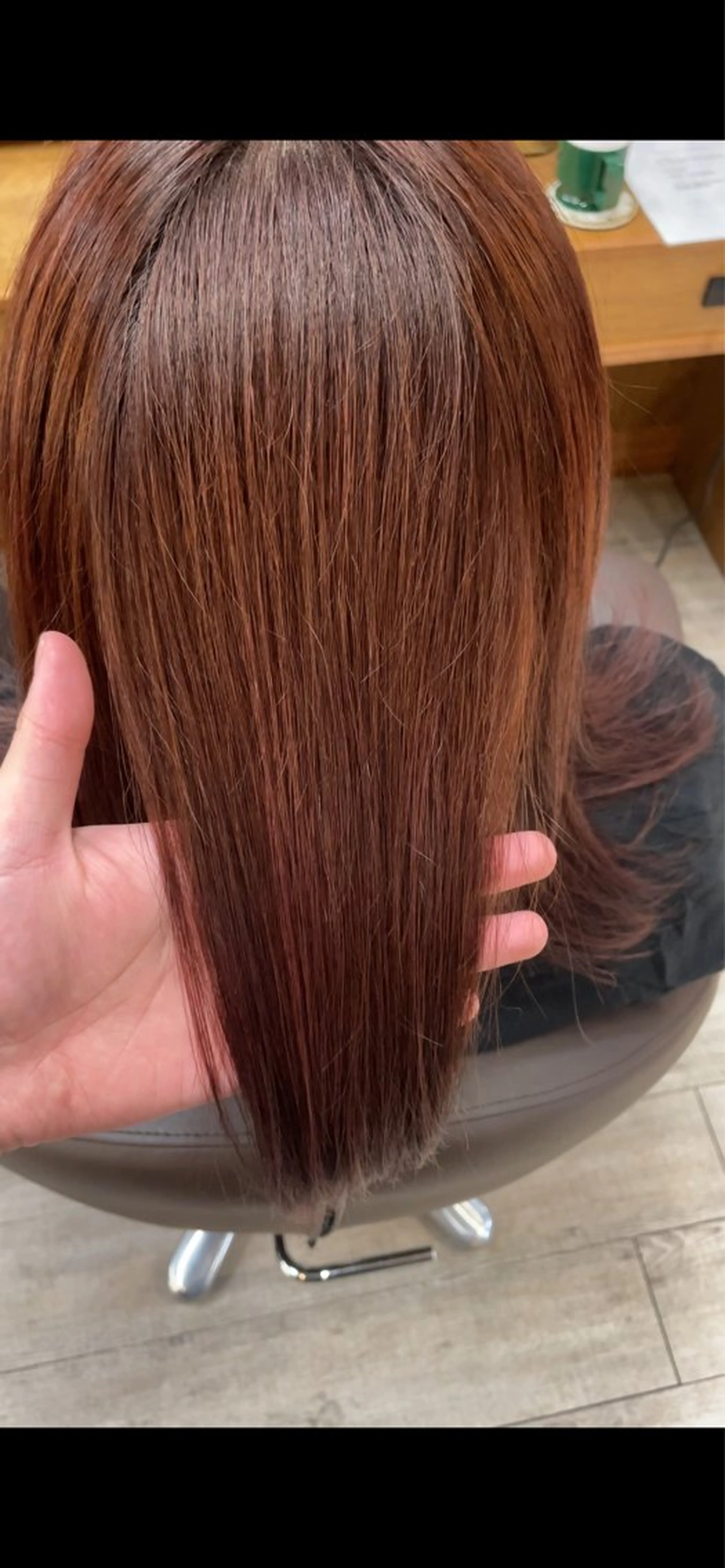 セミロング カラー れい|髪質改善| カラー|高槻|大阪のヘアスタイル