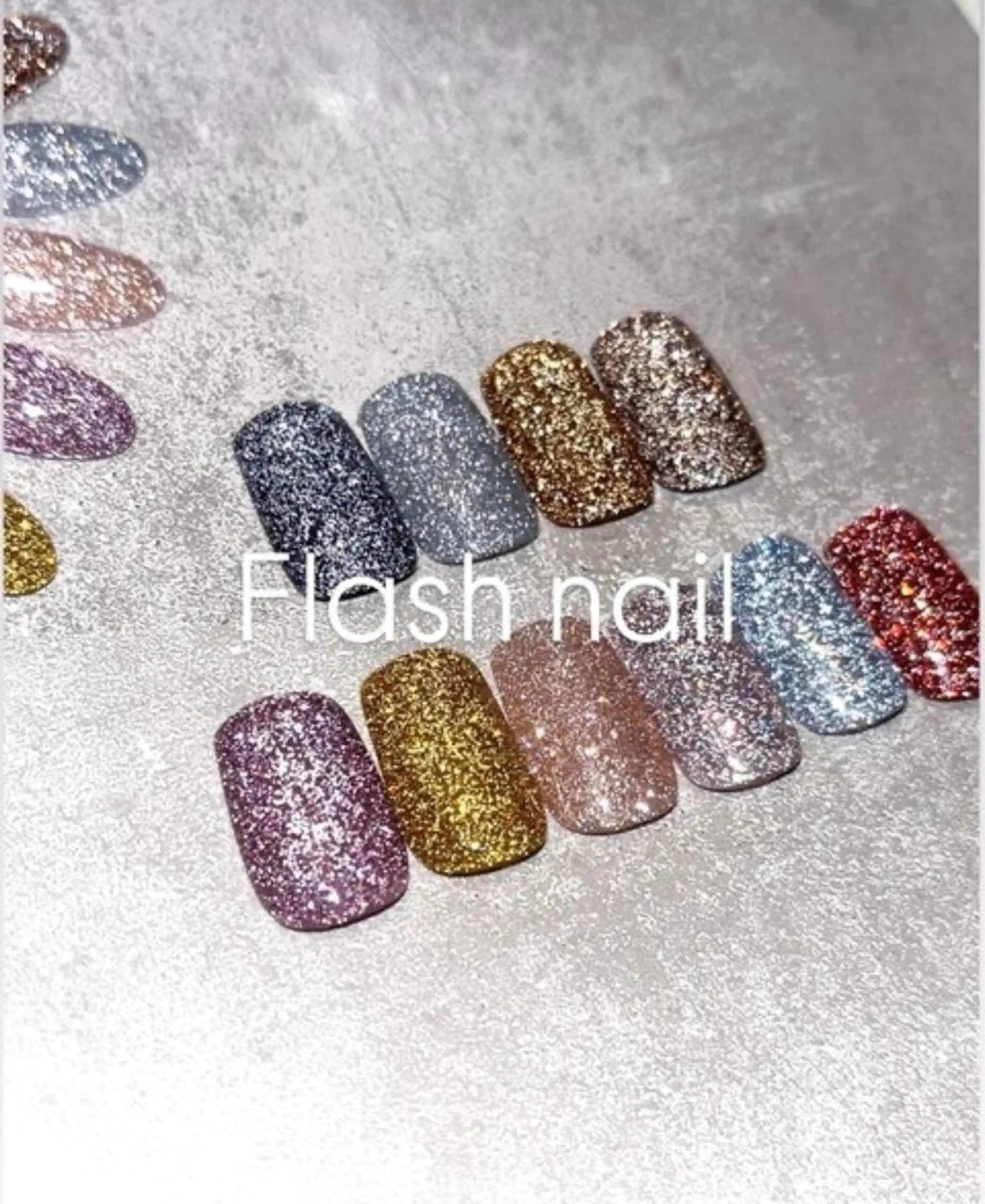 オフ込み💅ハンド　フラッシュネイル✨の写真