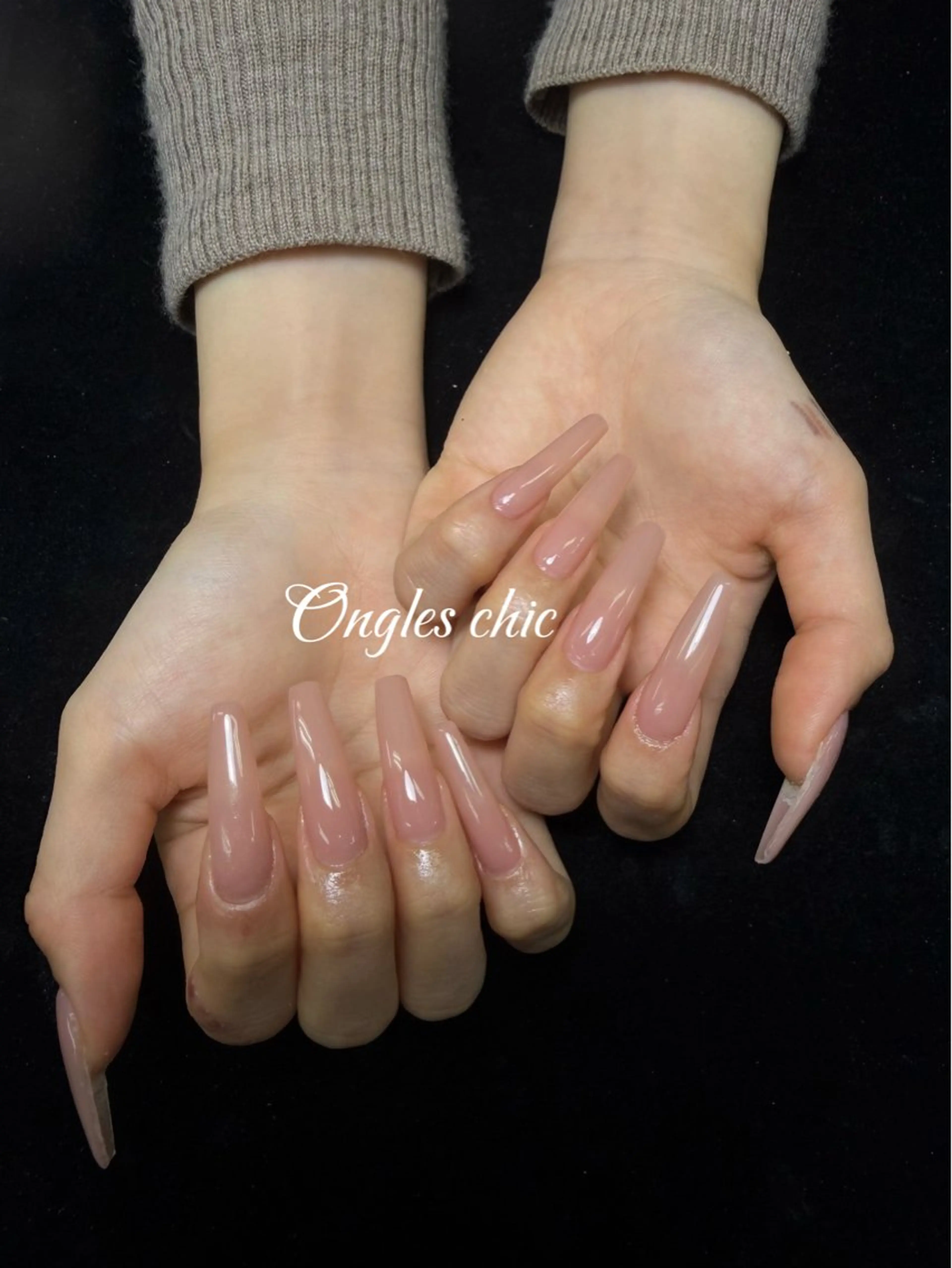 ネイル ハンドネイル ongles chicのネイルデザイン
