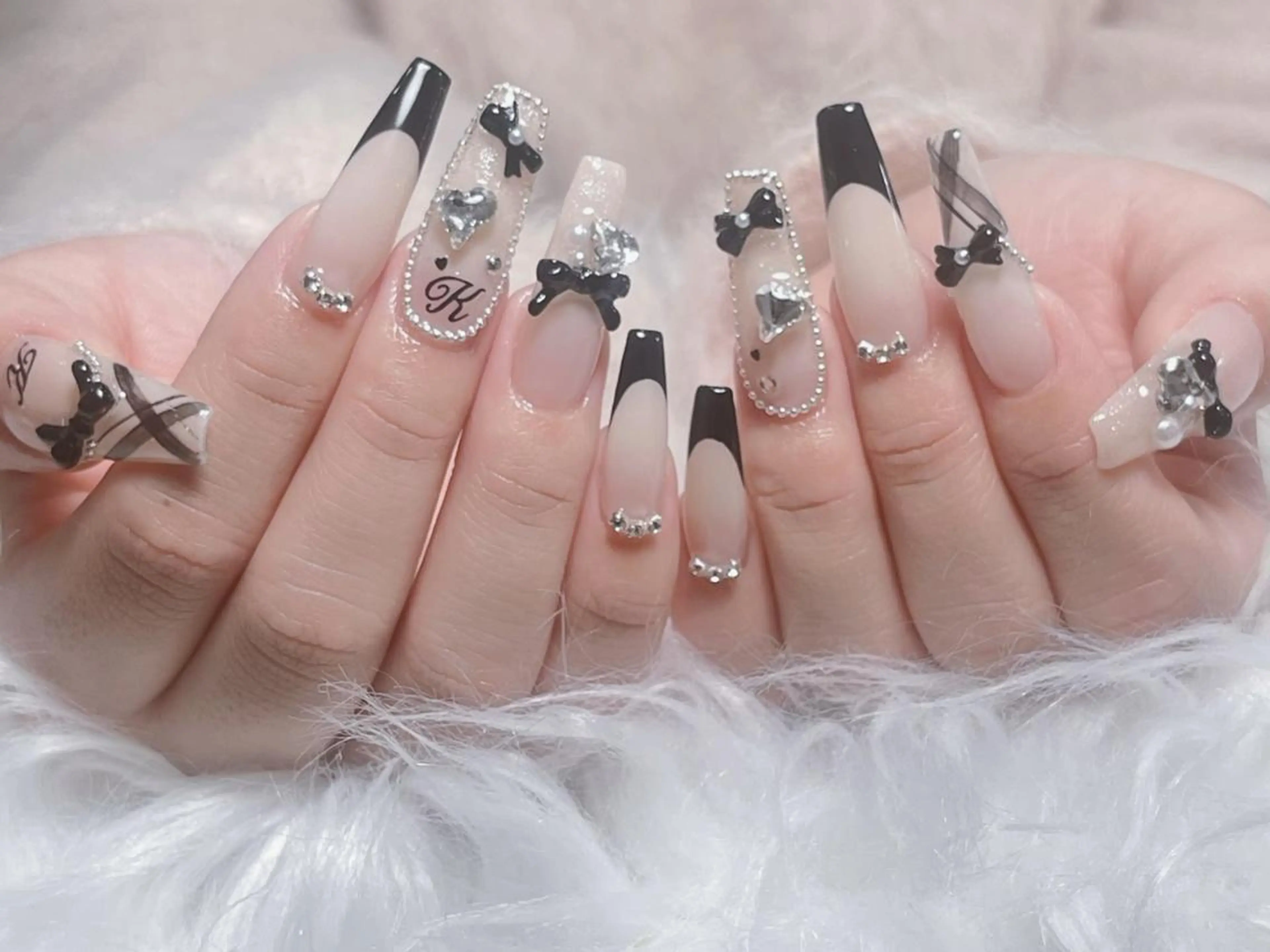 ネイル オーロラネイル 長さ出し フットネイル フレンチネイル ジェルネイル Yuu🎀 Belle Nailのネイルデザイン