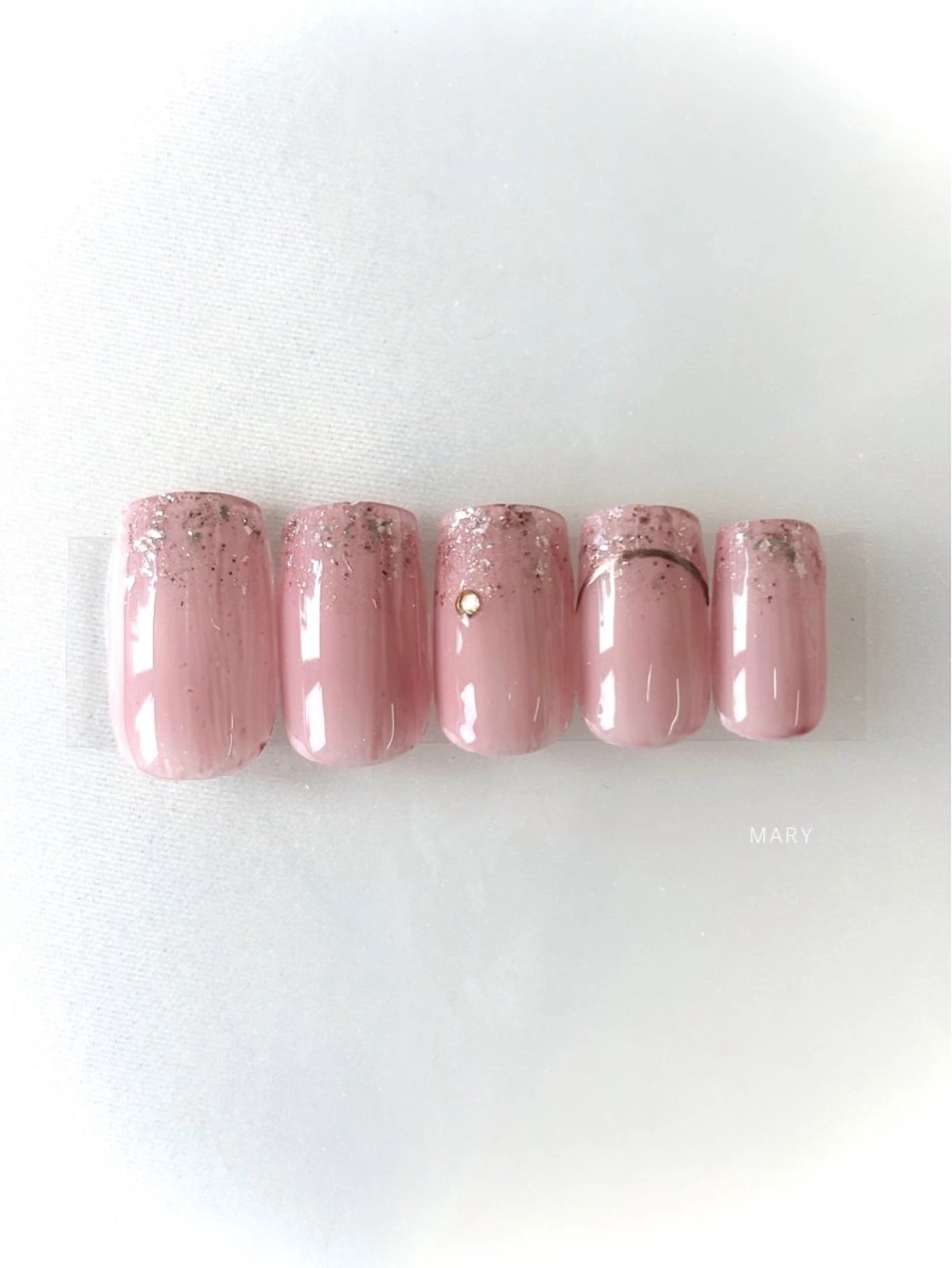 ネイル ニュアンスネイル オフィスネイル ピンク ハンドネイル Mary nail .narumiのネイルデザイン