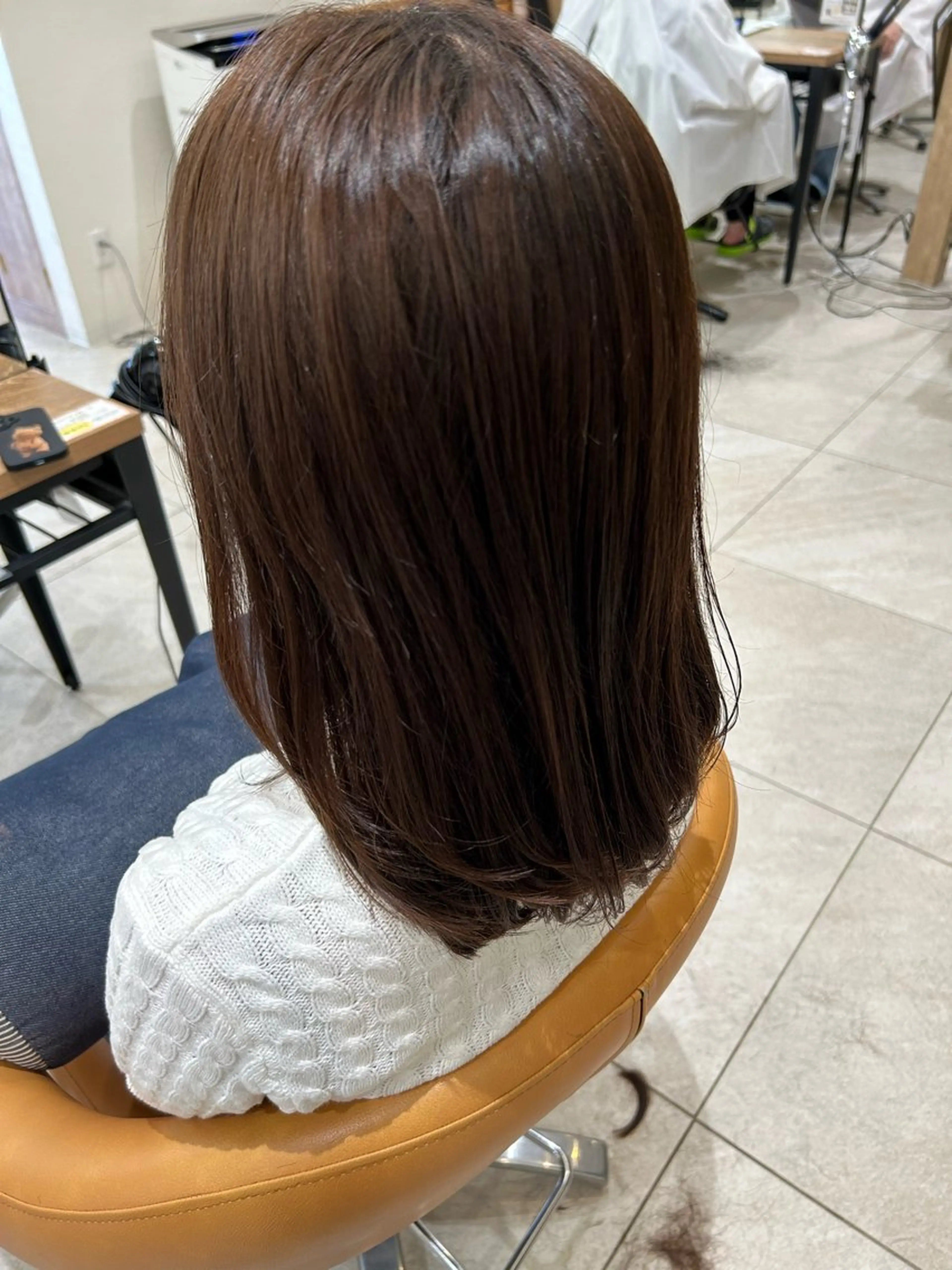 セミロング 横田 まおのヘアスタイル