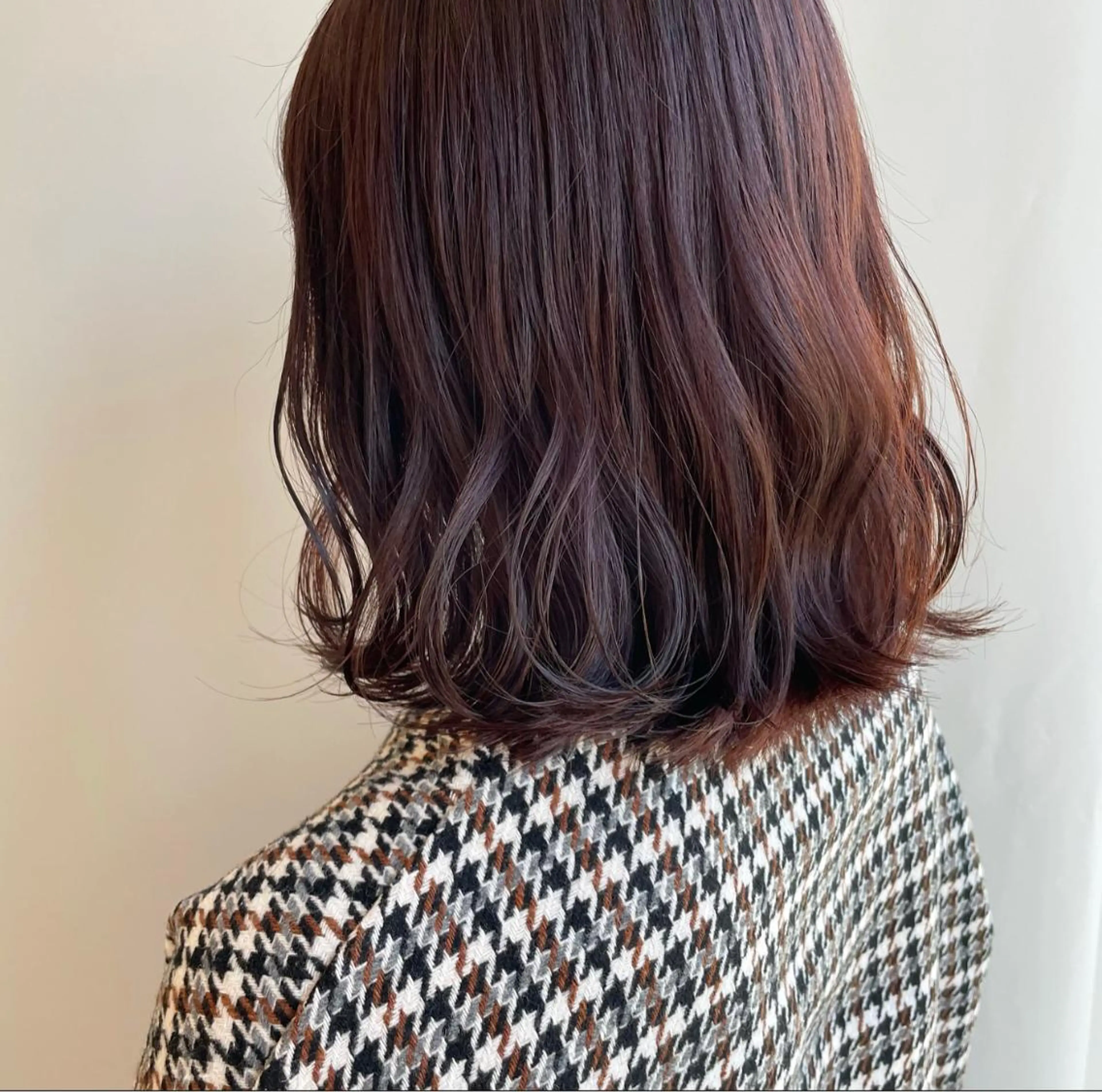 カラー 山口 莉奈のヘアスタイル