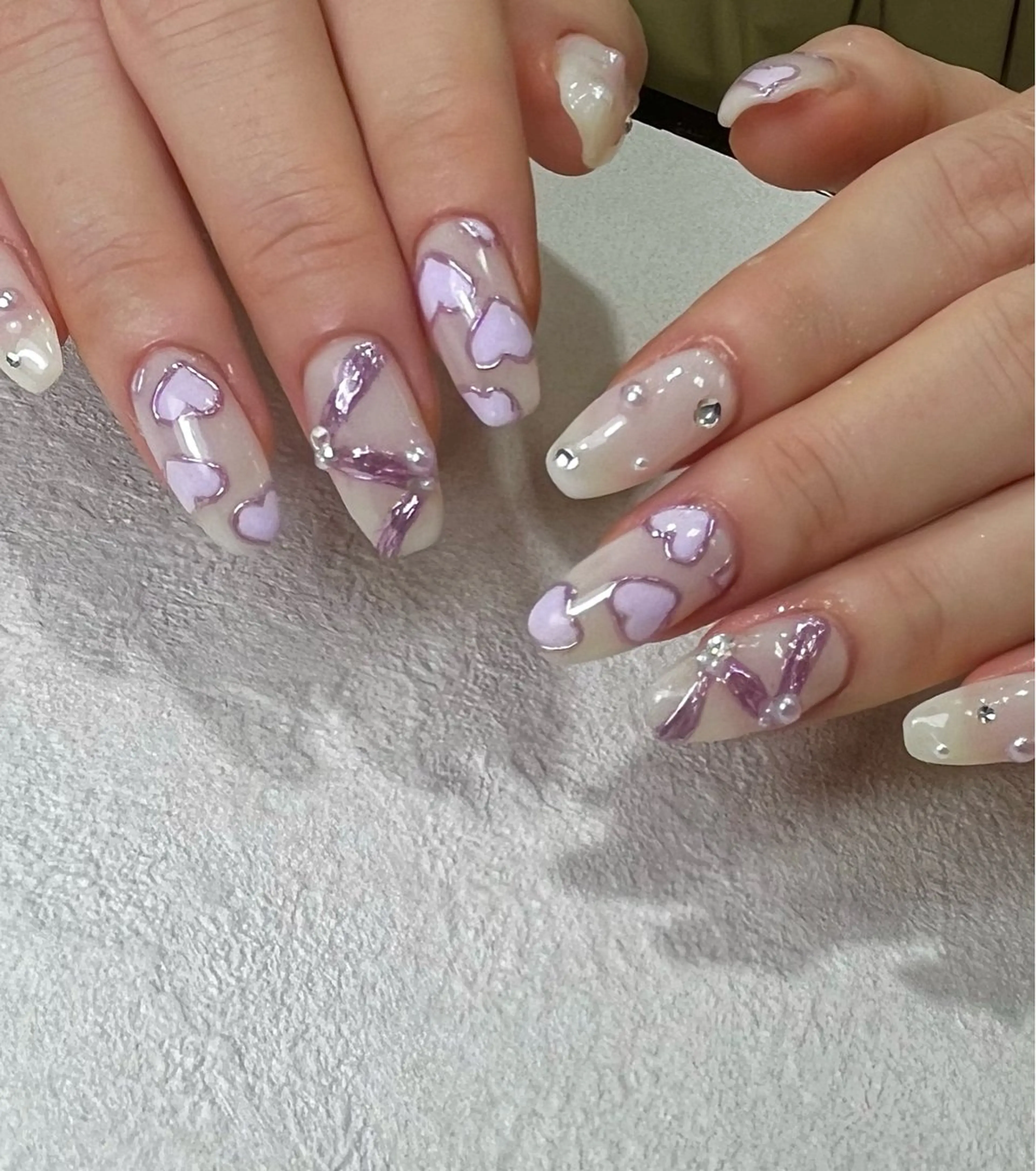 ネイル アートネイル ガーリー ハート キラキラネイル 韓国ネイル ハンドネイル フットネイル para ☀︎ sol by BECK所属・Para Sol nail　Maoのネイルデザイン