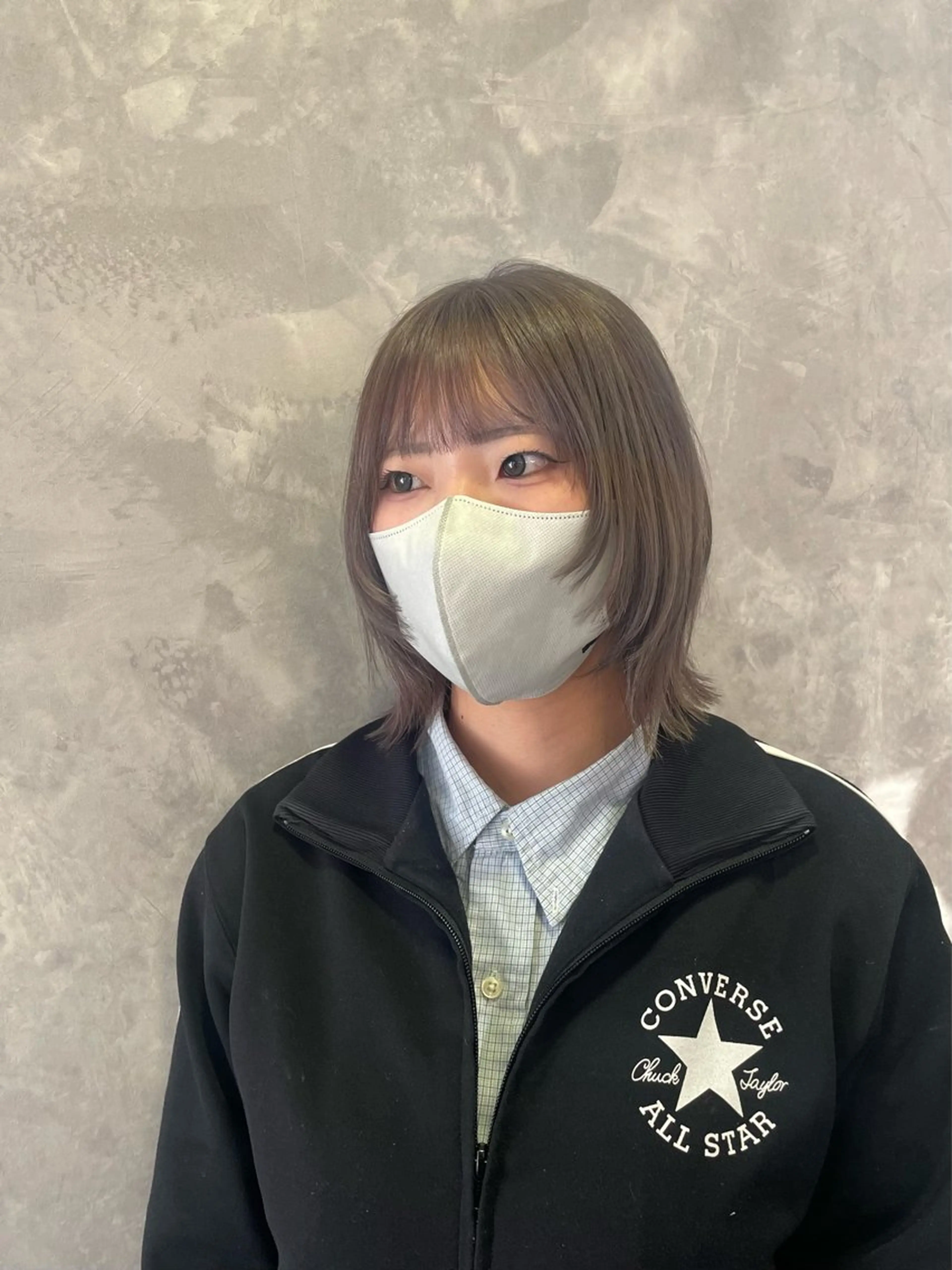 ショート カラー ボブレイヤー グレージュ ボブ レイヤーカット カット ヘアカラー トリートメント 手塚 由佳のヘアスタイル