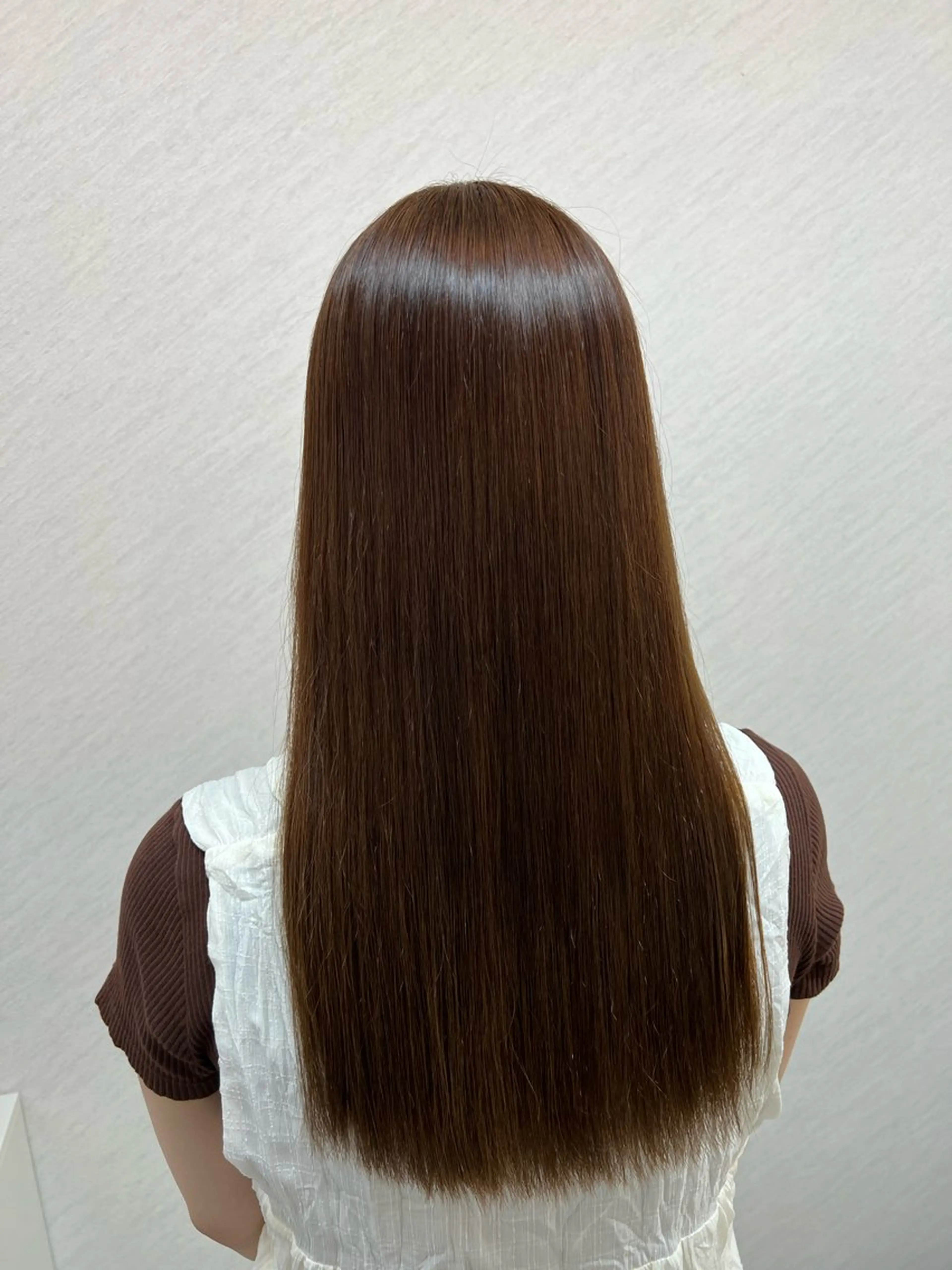 ロング チョコレートブラウン カット ヘアカラー トリートメント ECLART 町田　井口聖也のヘアスタイル