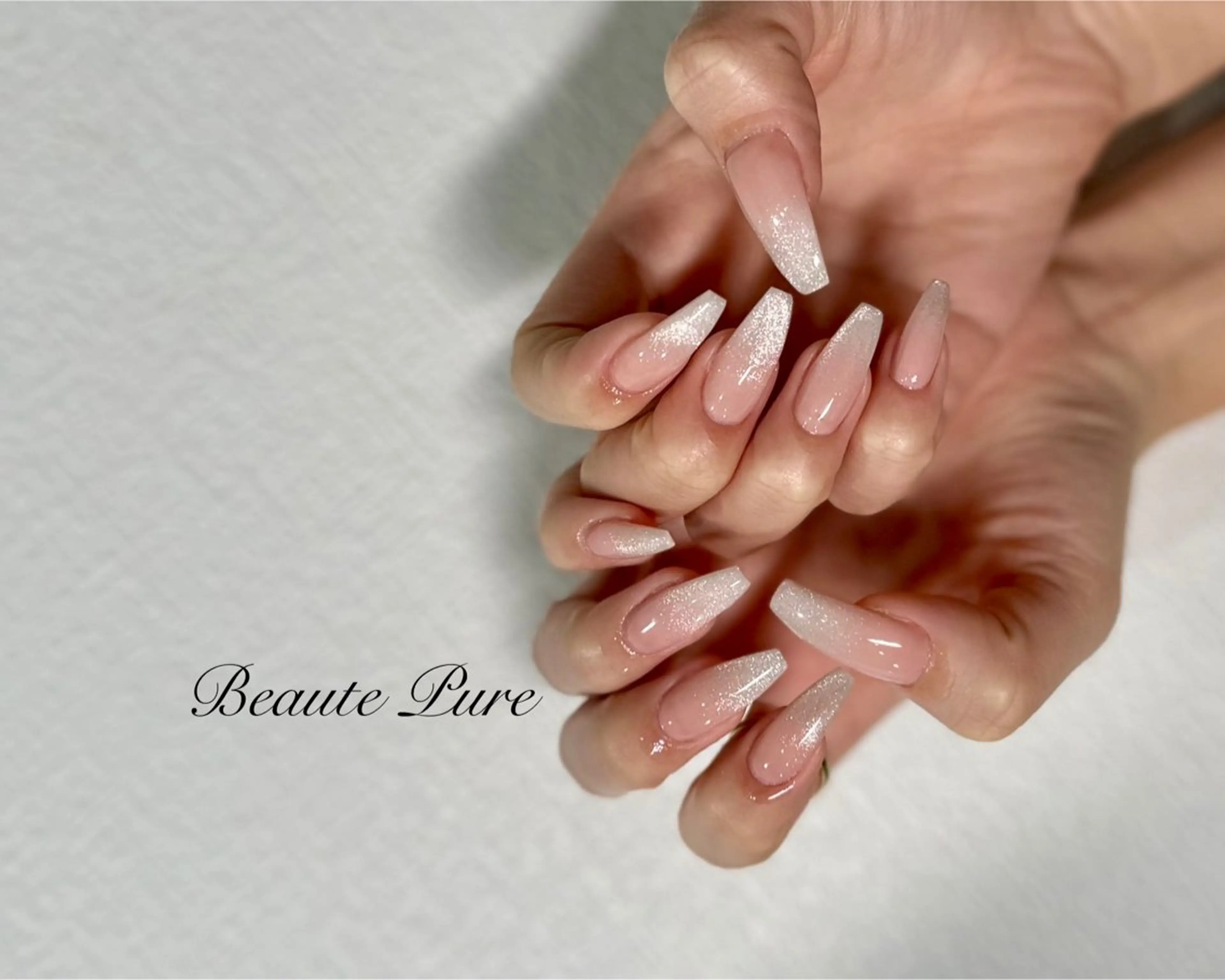 ネイル アートネイル ジェルネイル グラデーション ラメ(グリッター) マグネットネイル ハンドネイル BeautePure Maiのネイルデザイン