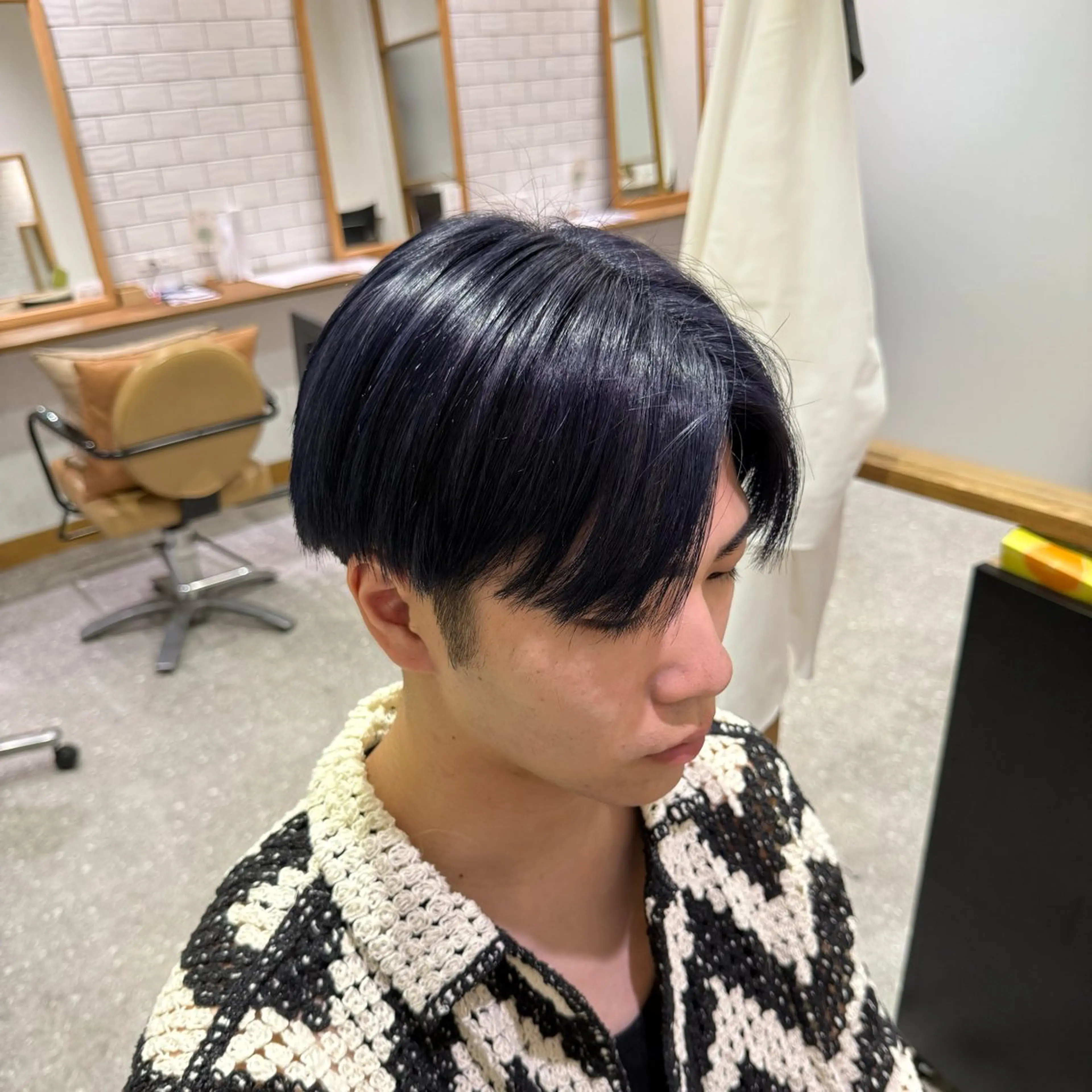 カラー メンズ ヘアカラー ついざき はるかのヘアスタイル