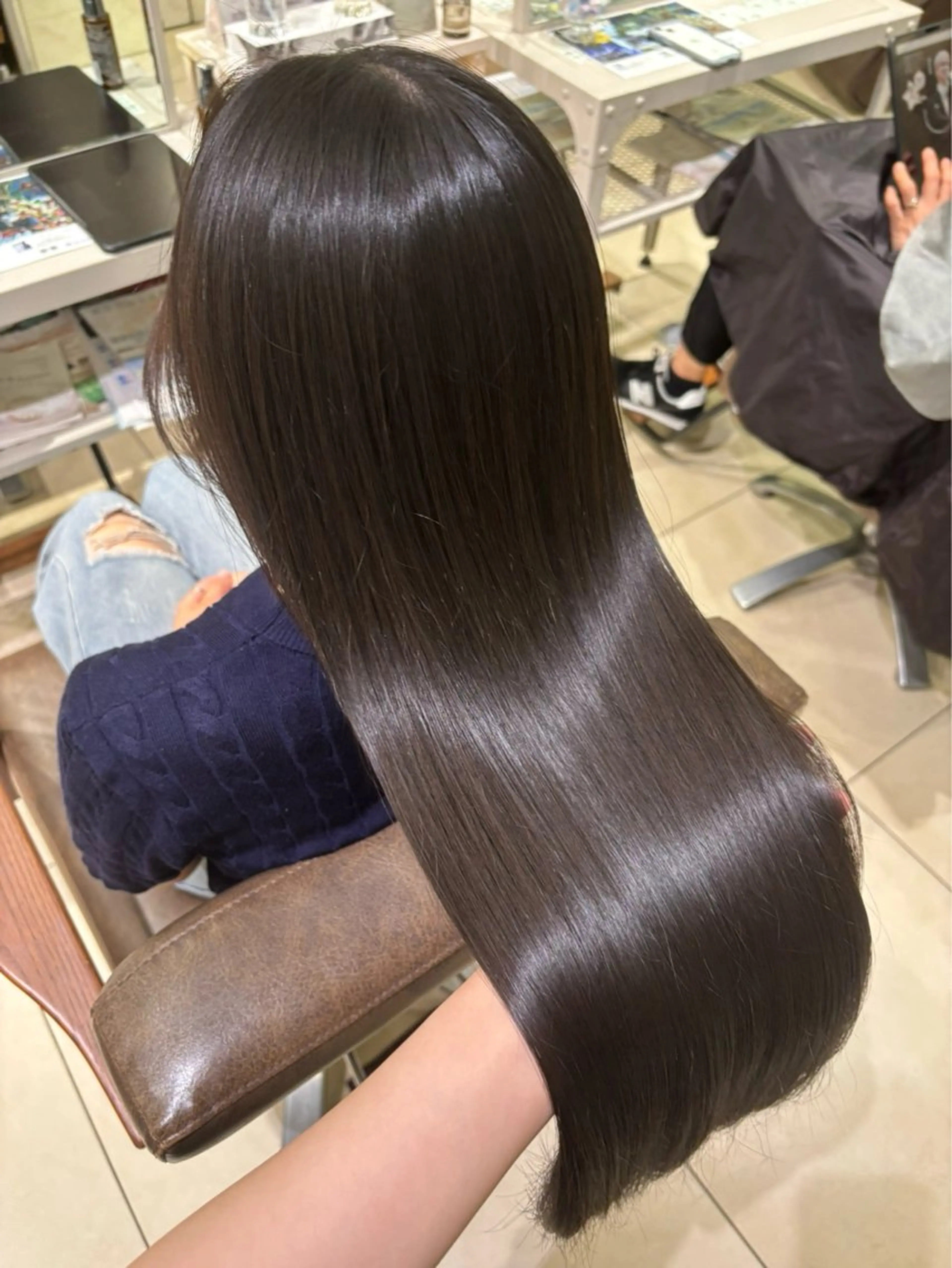 ミディアム カラー 岡田まみ🍒🤍 透明感カラーのヘアスタイル