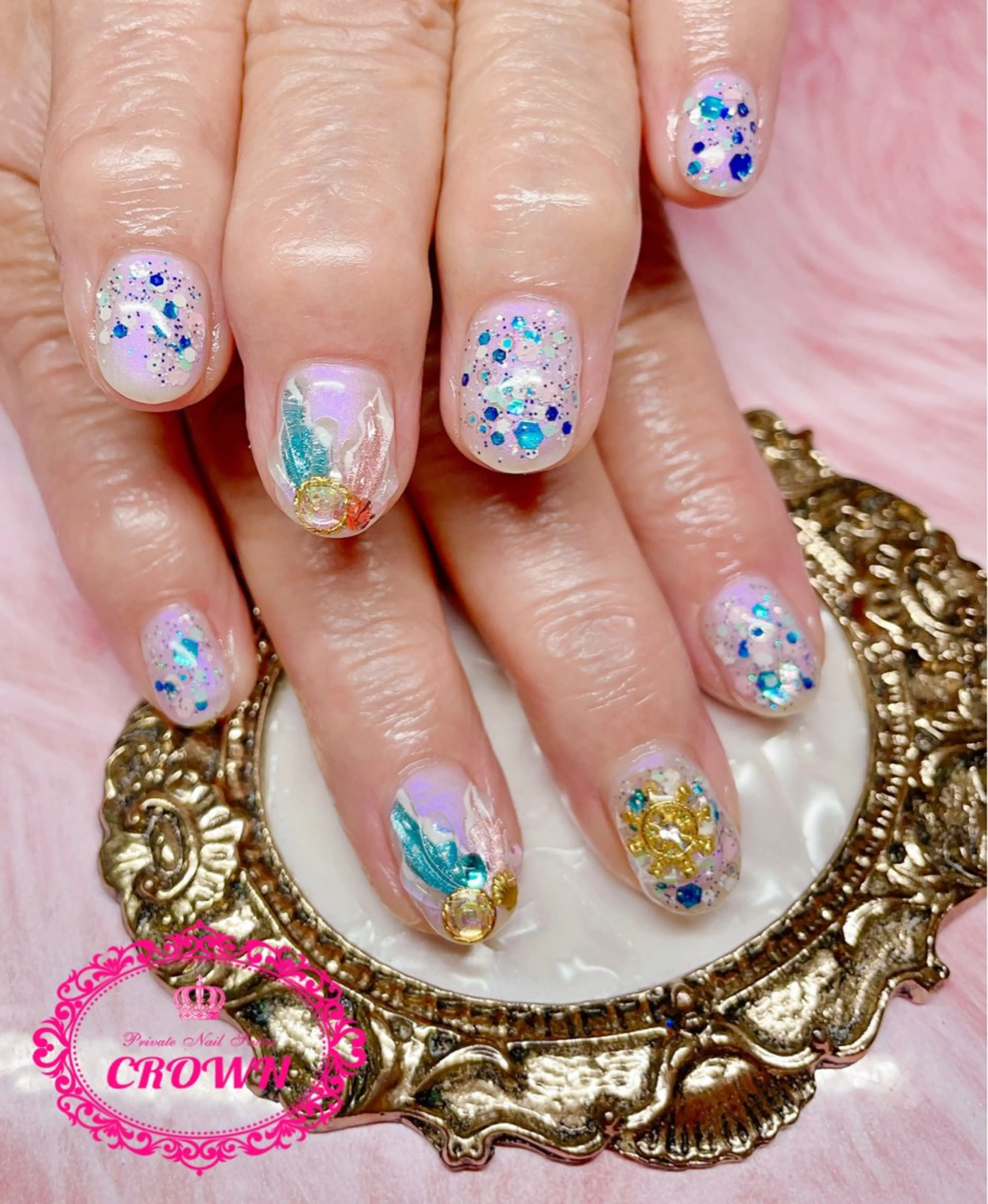 ネイル CROWN プライベートサロンのネイルデザイン