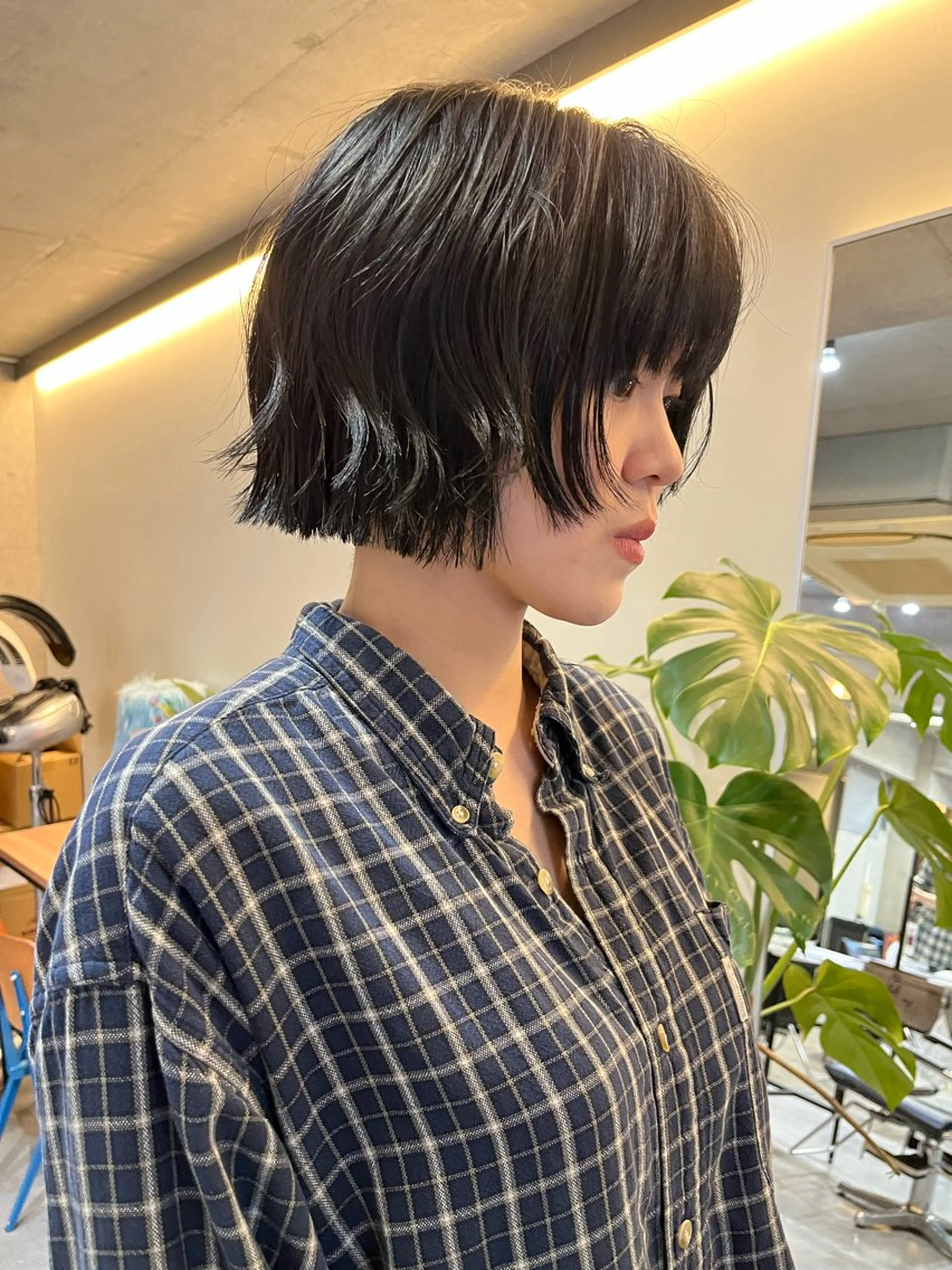 ショート ボブレイヤー ボブ 顔まわりレイヤー レイヤーカット カット ヘアカラー レイヤーカット\ウル フ　chinatsuのヘアスタイル