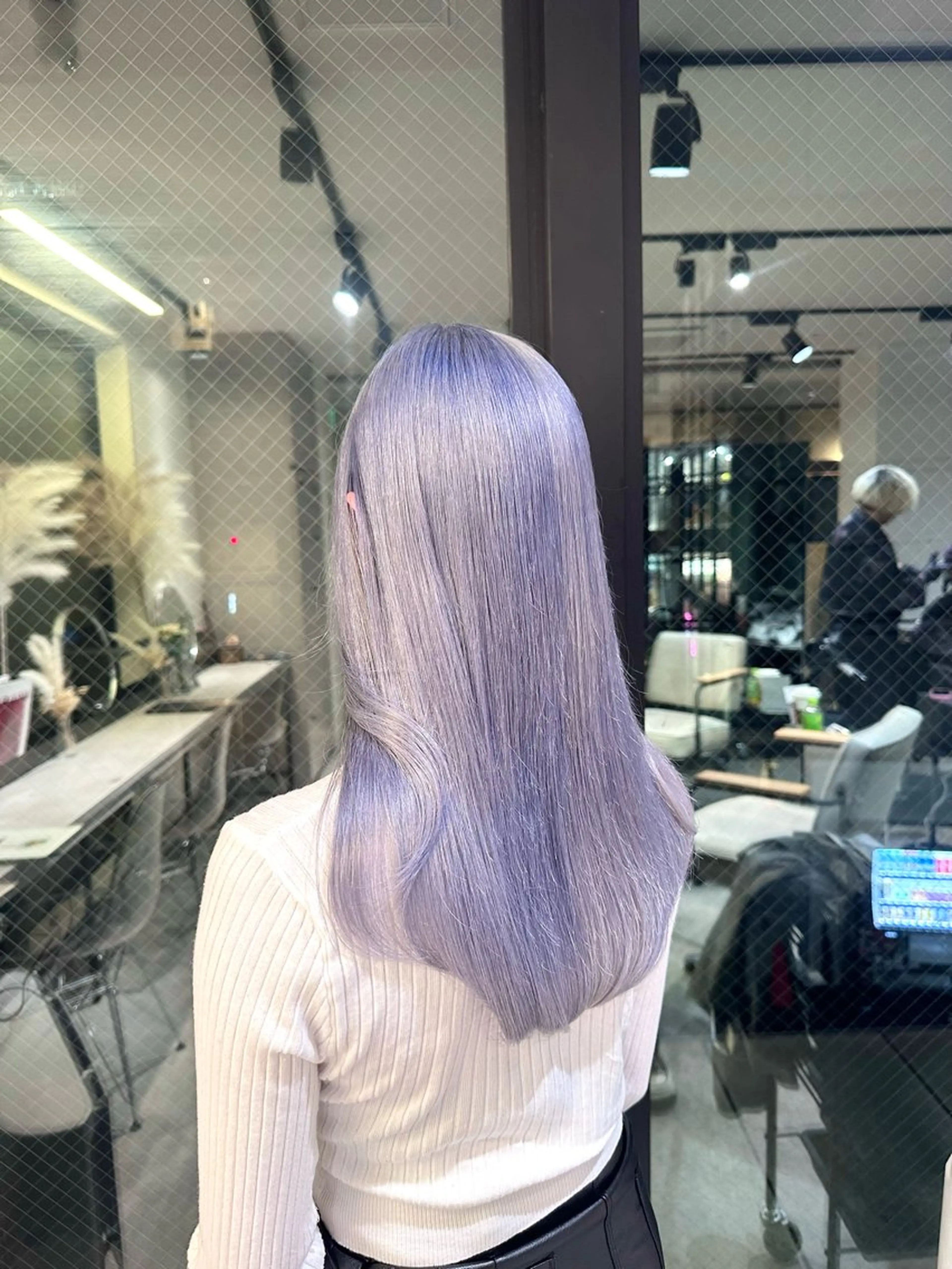 セミロング カット ヘアカラー トリートメント ヘッドスパ ヘアセット 🤍ハイトーンカラー 緒方 柚衣🤍のヘアスタイル
