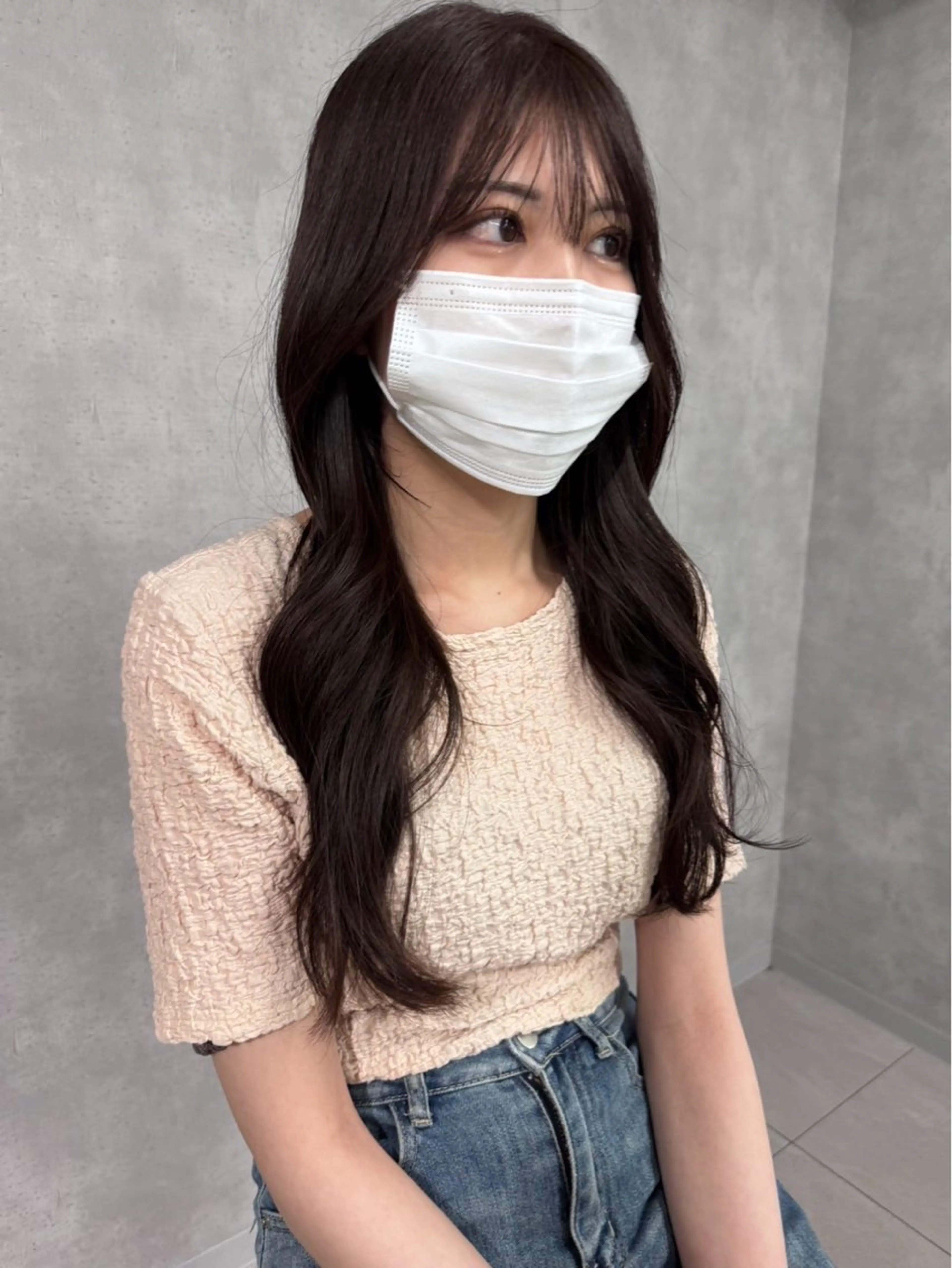 カラー ブラウンカラー ショコラブラウン anon Loemのヘアスタイル