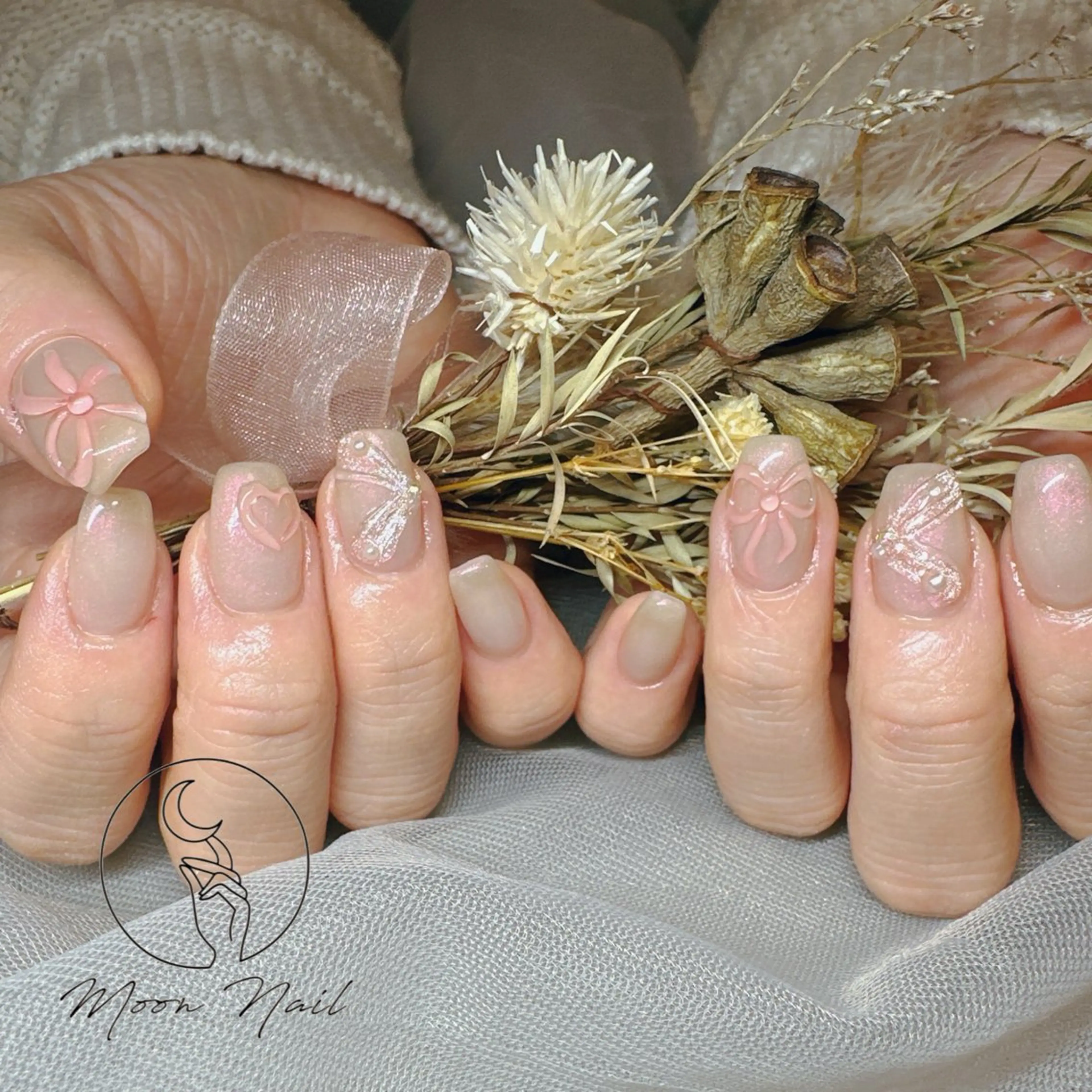 ネイル Moon  Nail /栄　大須のネイルデザイン