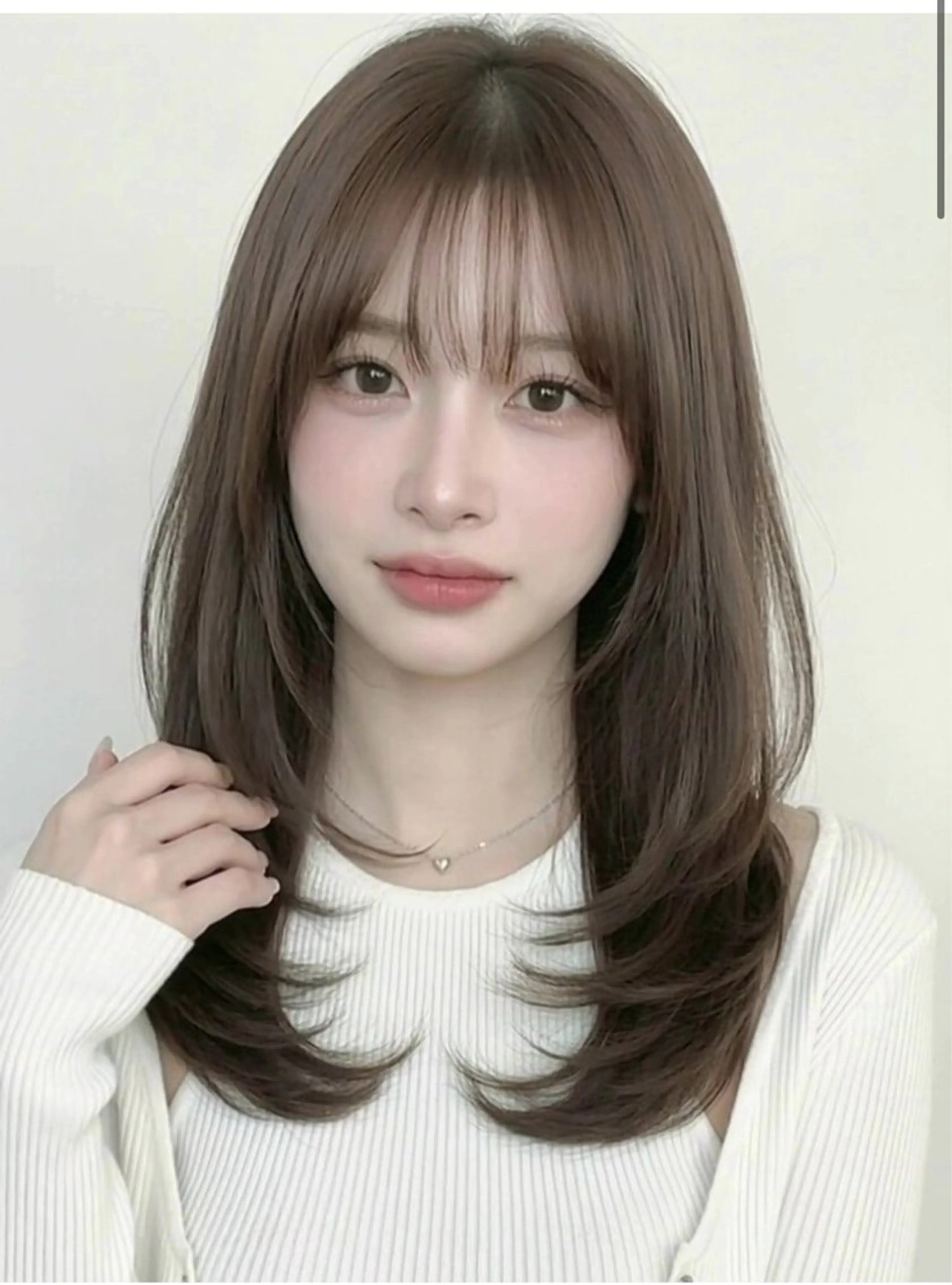 ロング ロングレイヤー レイヤーカット ロング 土屋 凜のヘアスタイル