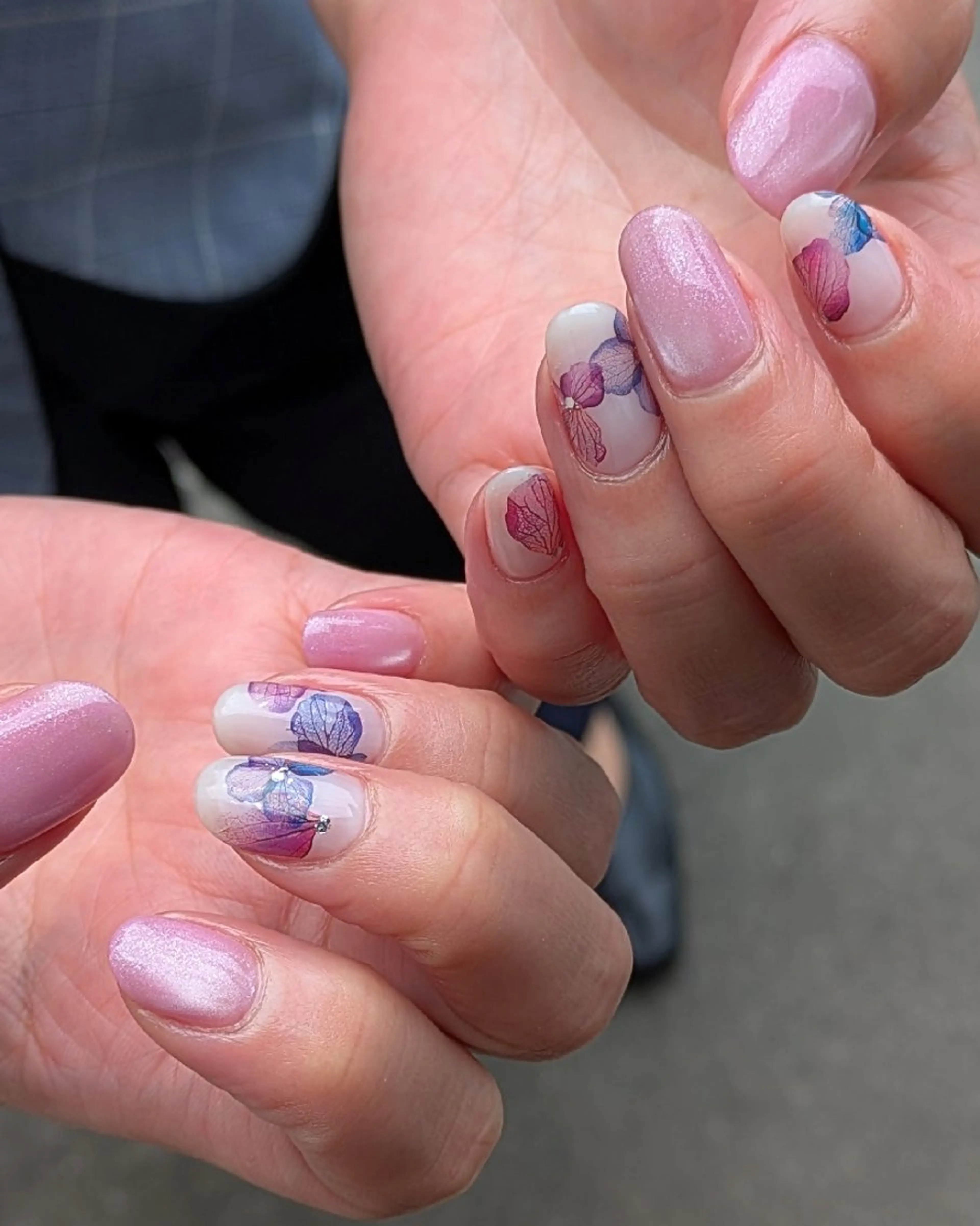 ネイル rokunana 佐野のネイルデザイン