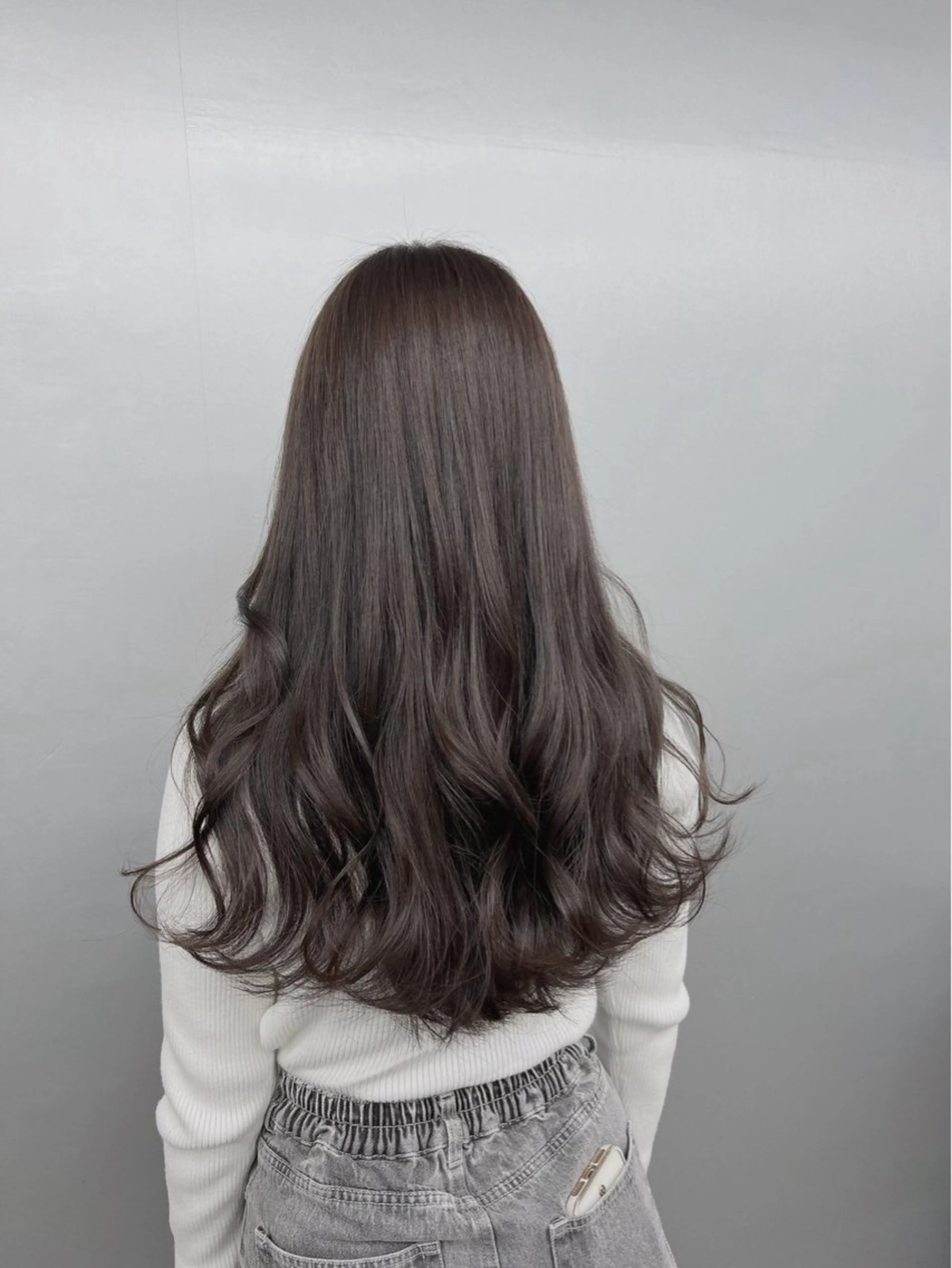 ロング ヘアカラー トリートメント ベージュ/グレージュ 🧸あやか/表参道のヘアスタイル