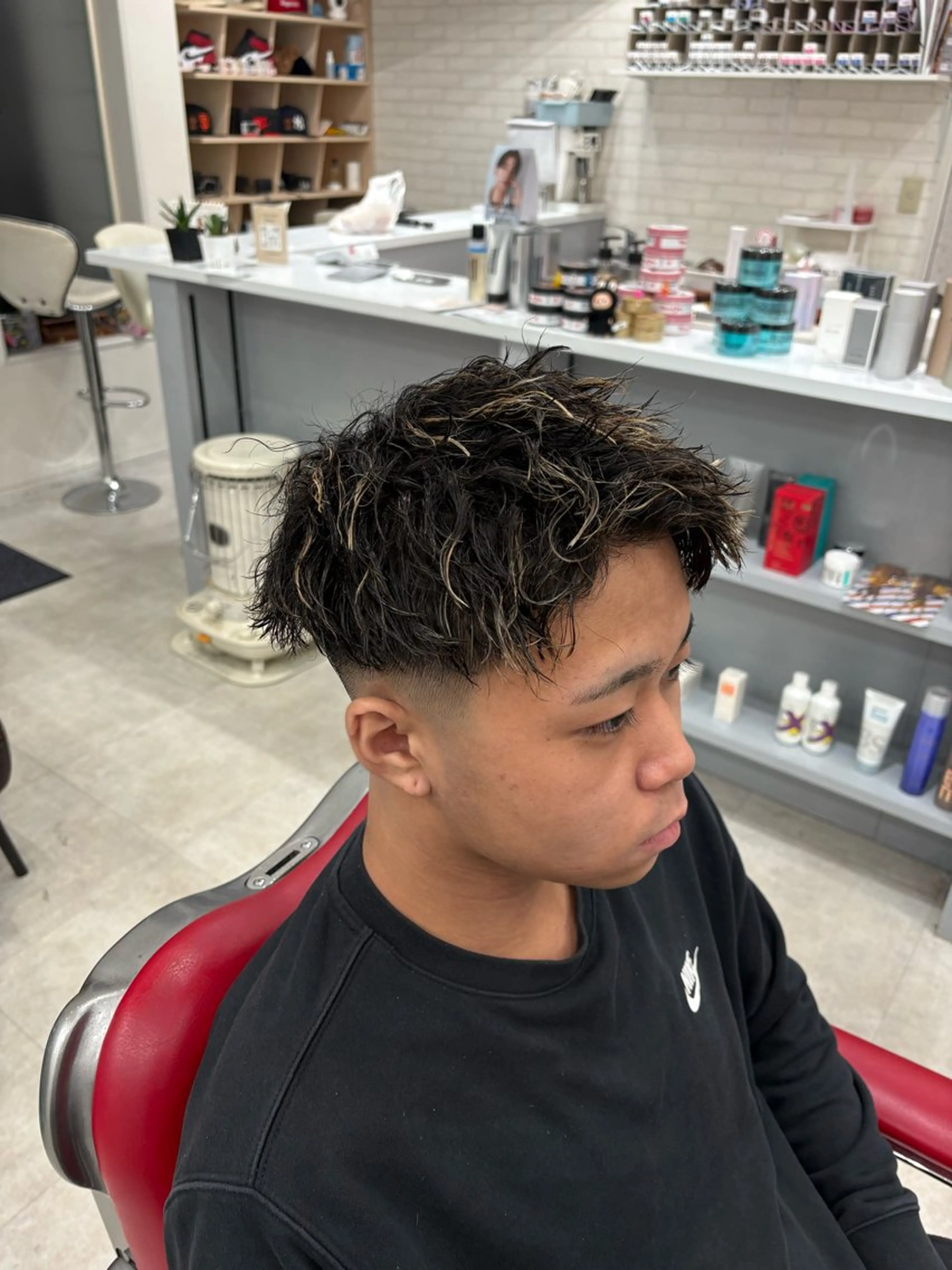 ショート パーマ メンズ カット パーマ 本間 颯太のヘアスタイル