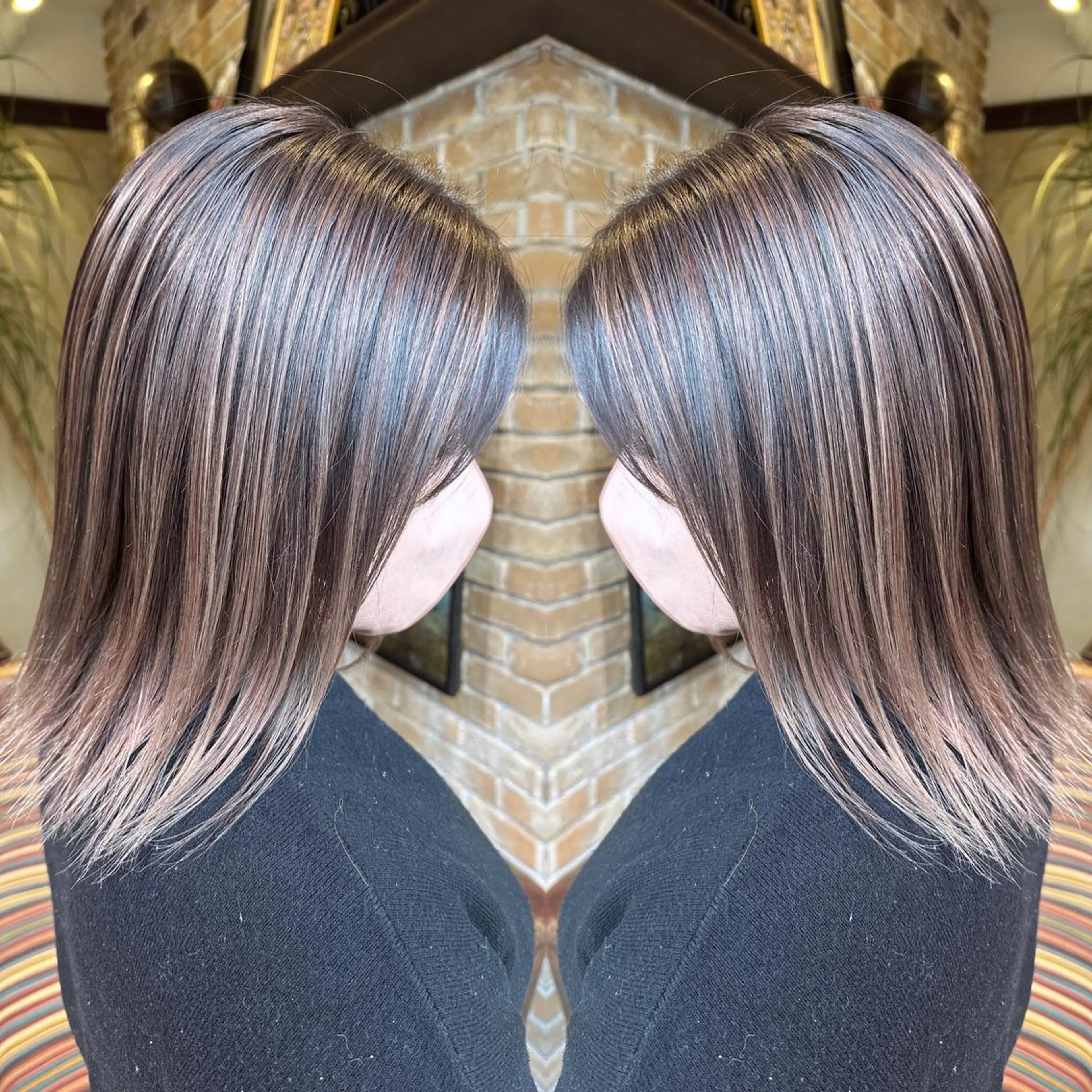 《ケアに特化した》ケアブリーチ＋オンカラー＋トリートメントの写真