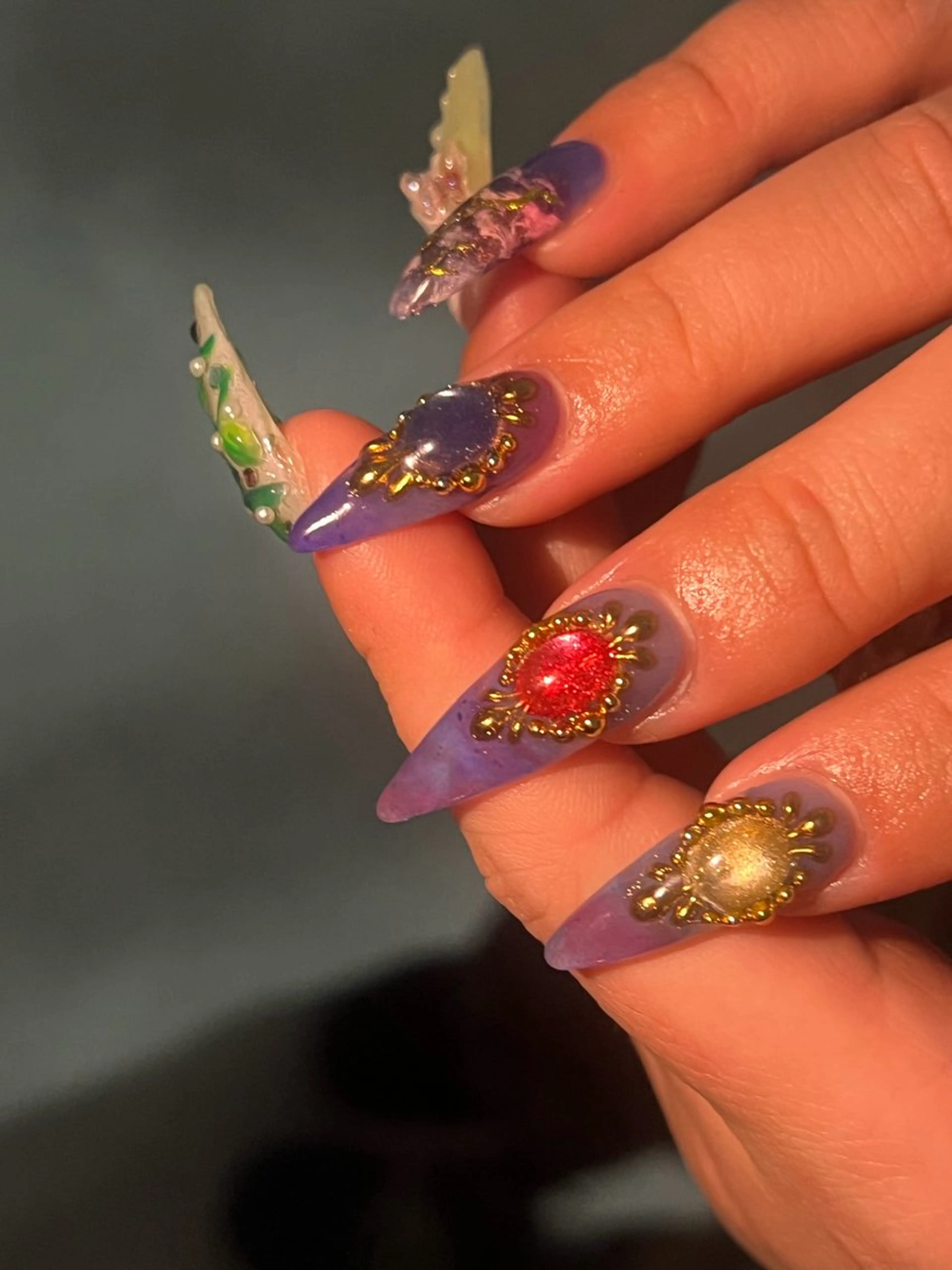 ネイル ハンドネイル フットネイル butter flowerのネイルデザイン