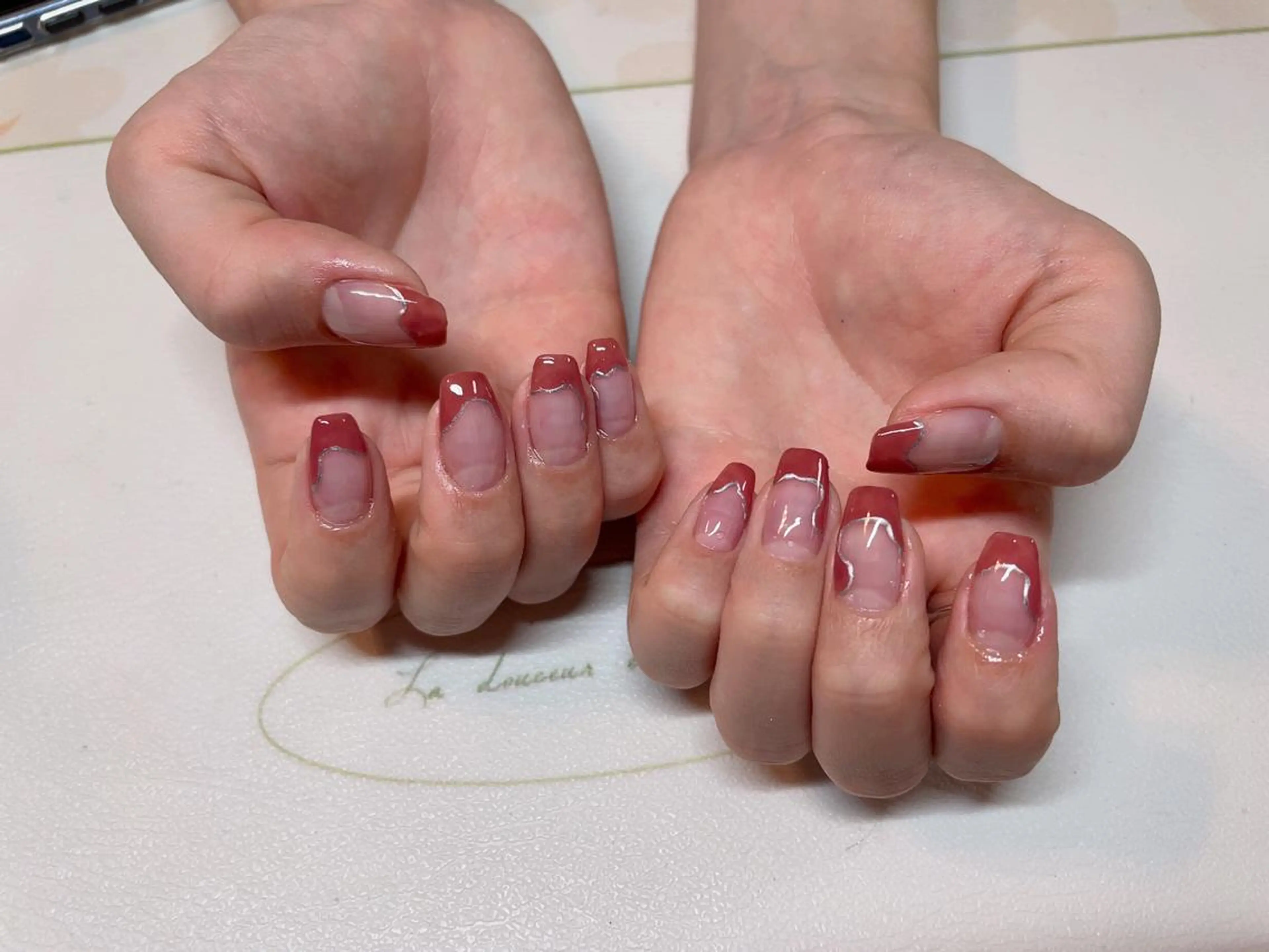 ネイル フレンチネイル ラメ(グリッター) ハンドネイル エン Nail salonのネイルデザイン