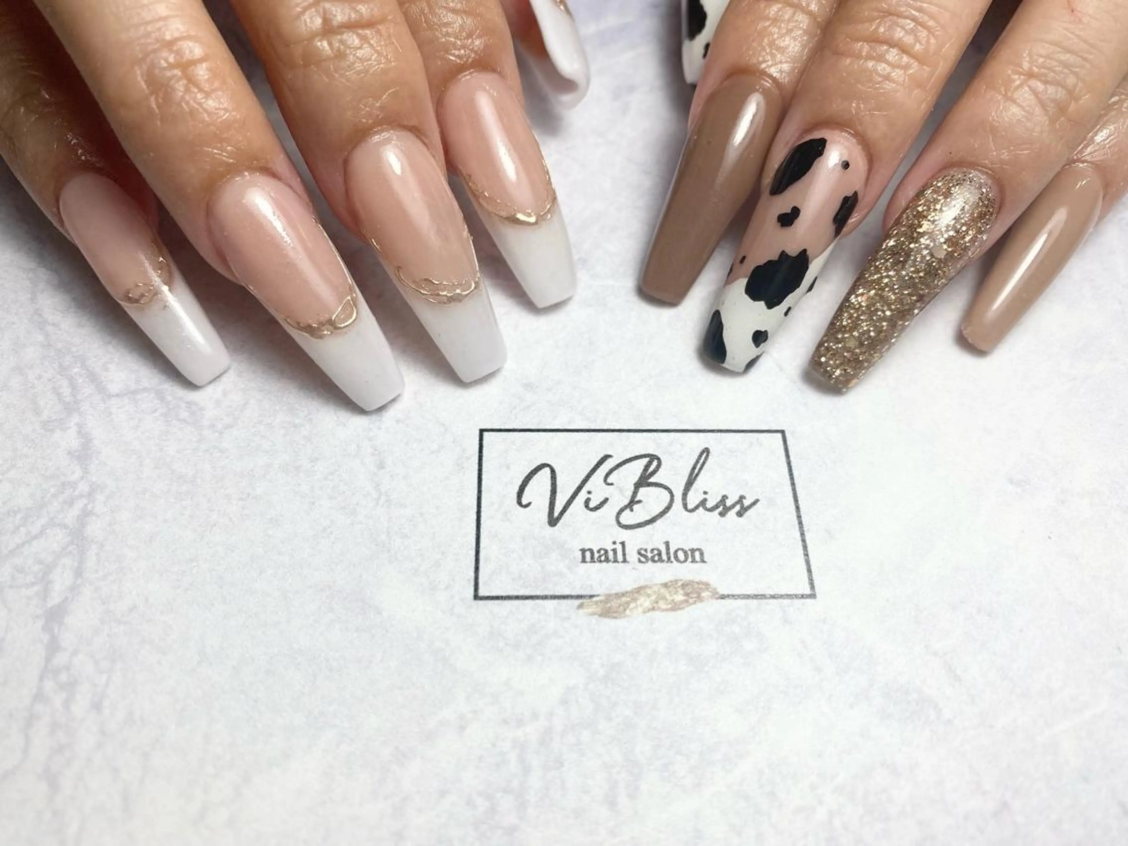 ロング ネイル ハンドネイル nail salon ViBlissのネイルデザイン