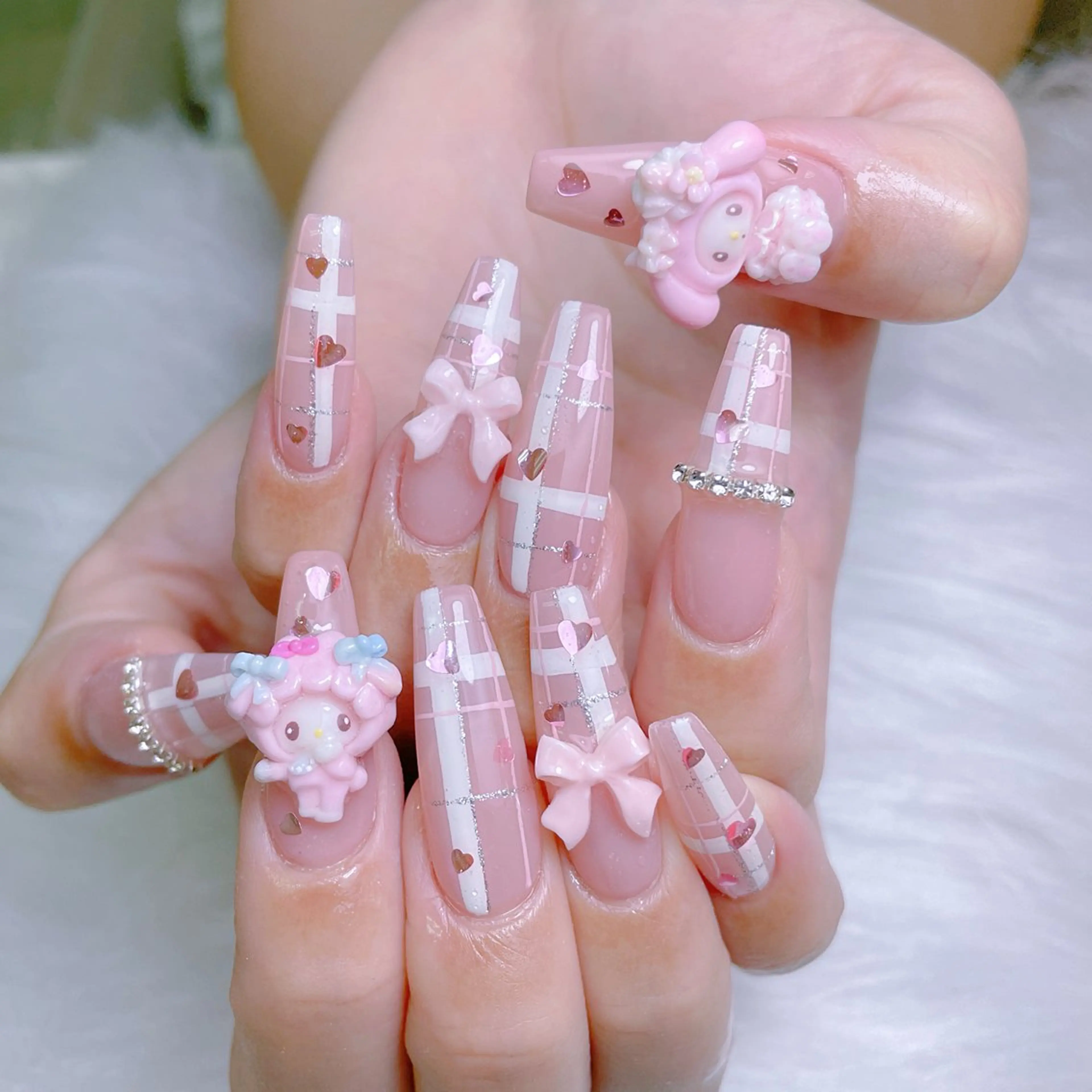 ネイル チークネイル クリアネイル ガーリー キラキラネイル 韓国ネイル ハンドネイル NailPrincess所属・princess スカルプ専門店のネイルデザイン