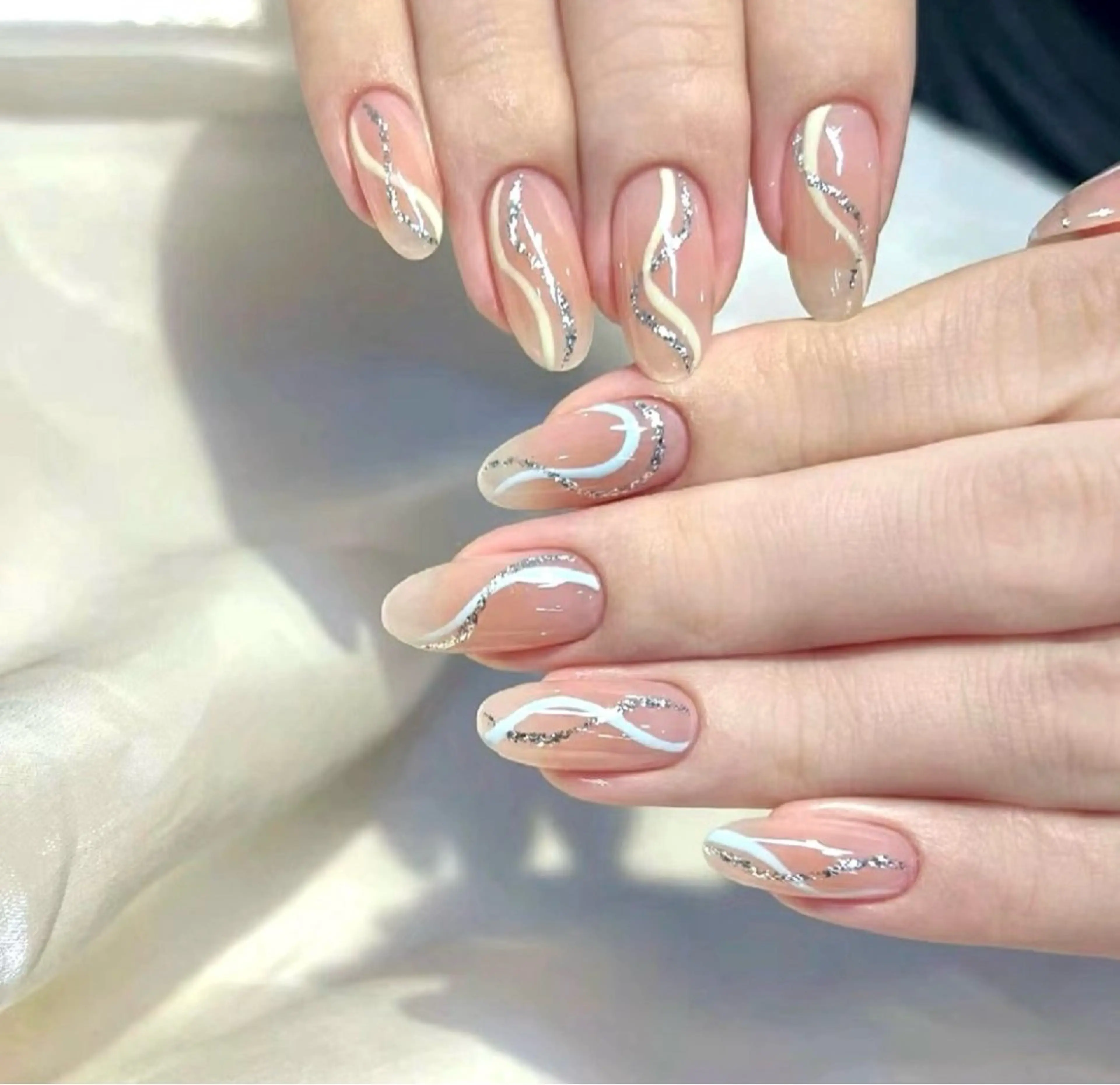ネイル MoonHi Nail Salon所属・MoonHi Nail 朝霞台のネイルデザイン