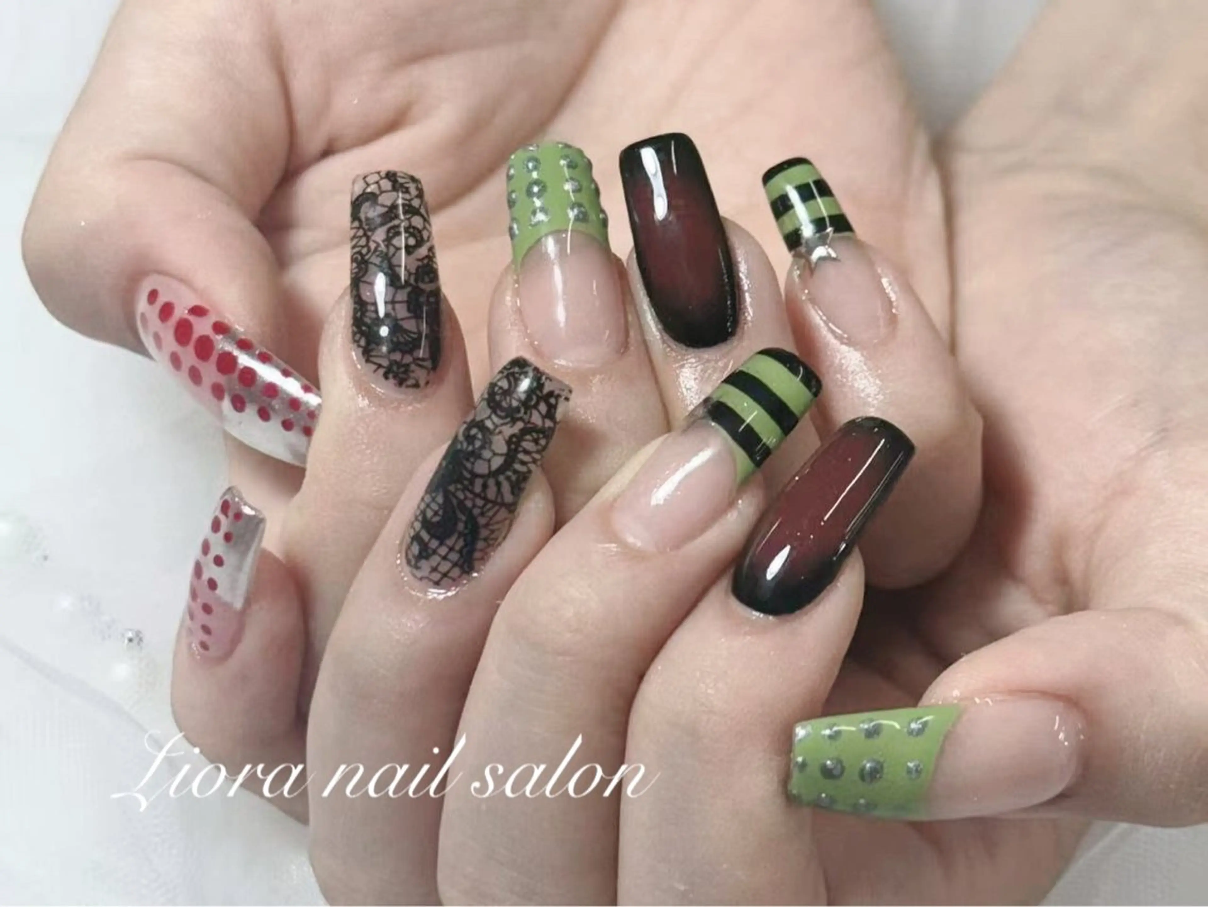 ネイル チークネイル フットネイル フレンチネイル ジェルネイル ガーリー ハンドネイル Liora nail スカルプ専門店のネイルデザイン