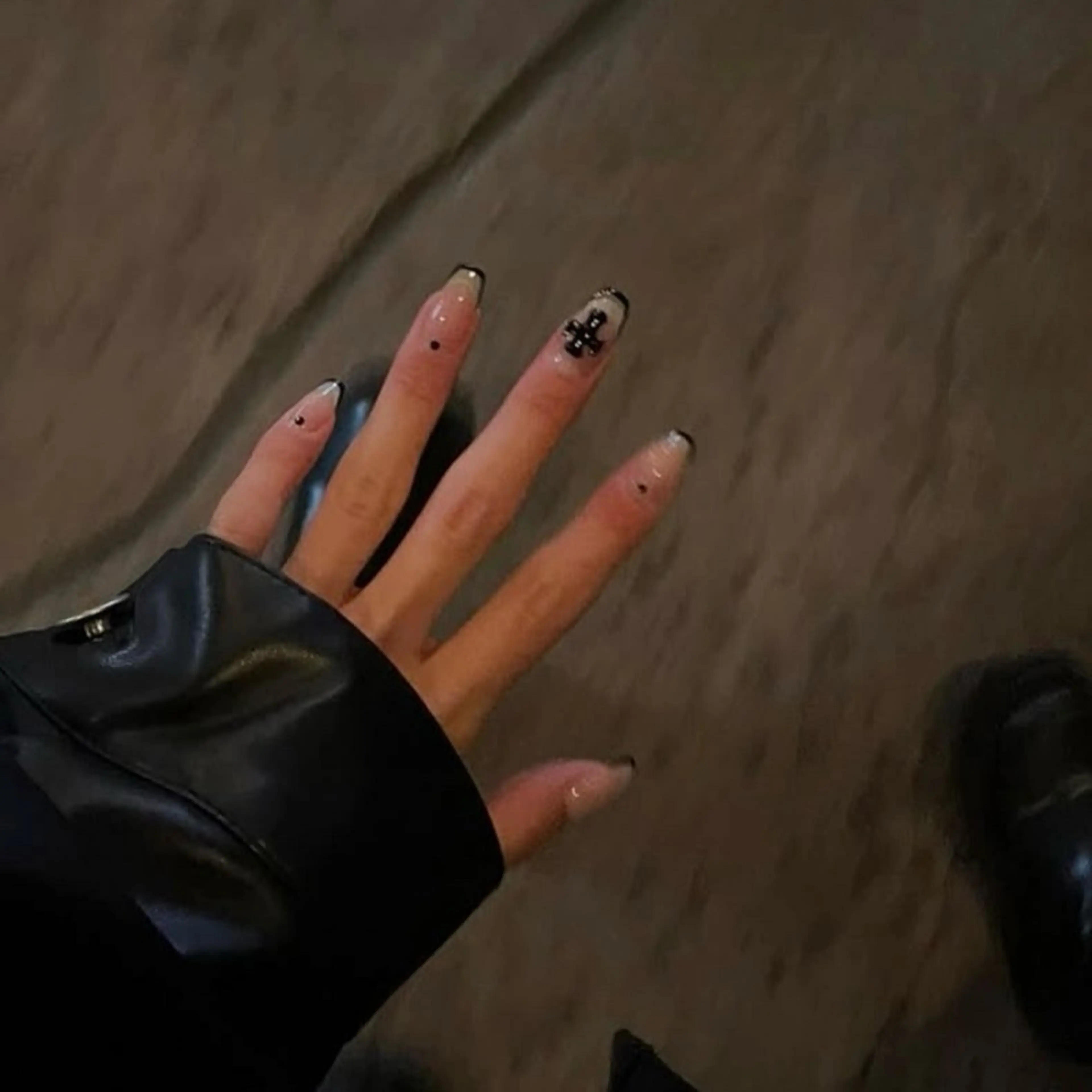ネイル フレンチネイル ハンドネイル 新宿🐋Balena nail/JURIのネイルデザイン