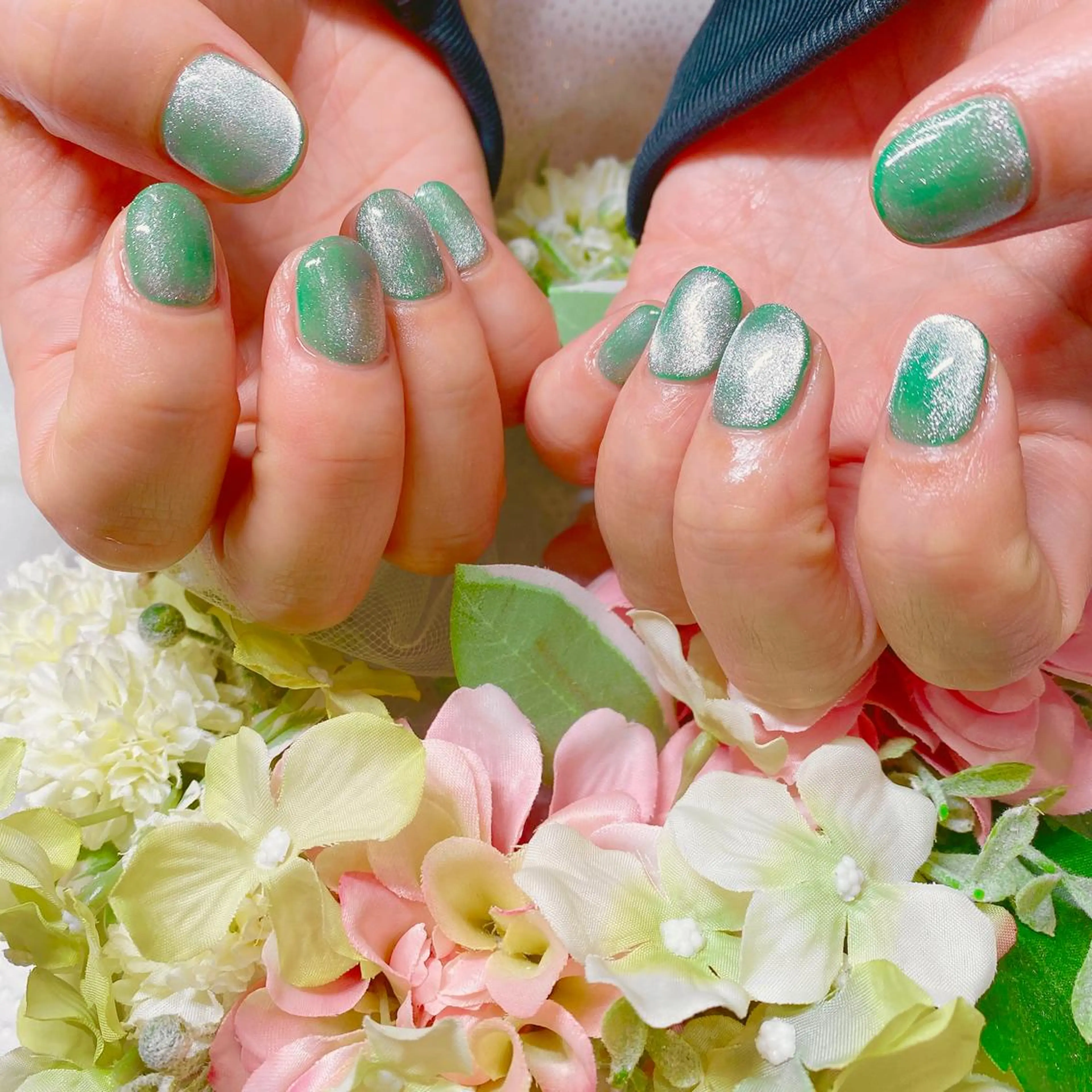 ネイル ジェルネイル マグネットネイル Nail Salon Leafのネイルデザイン
