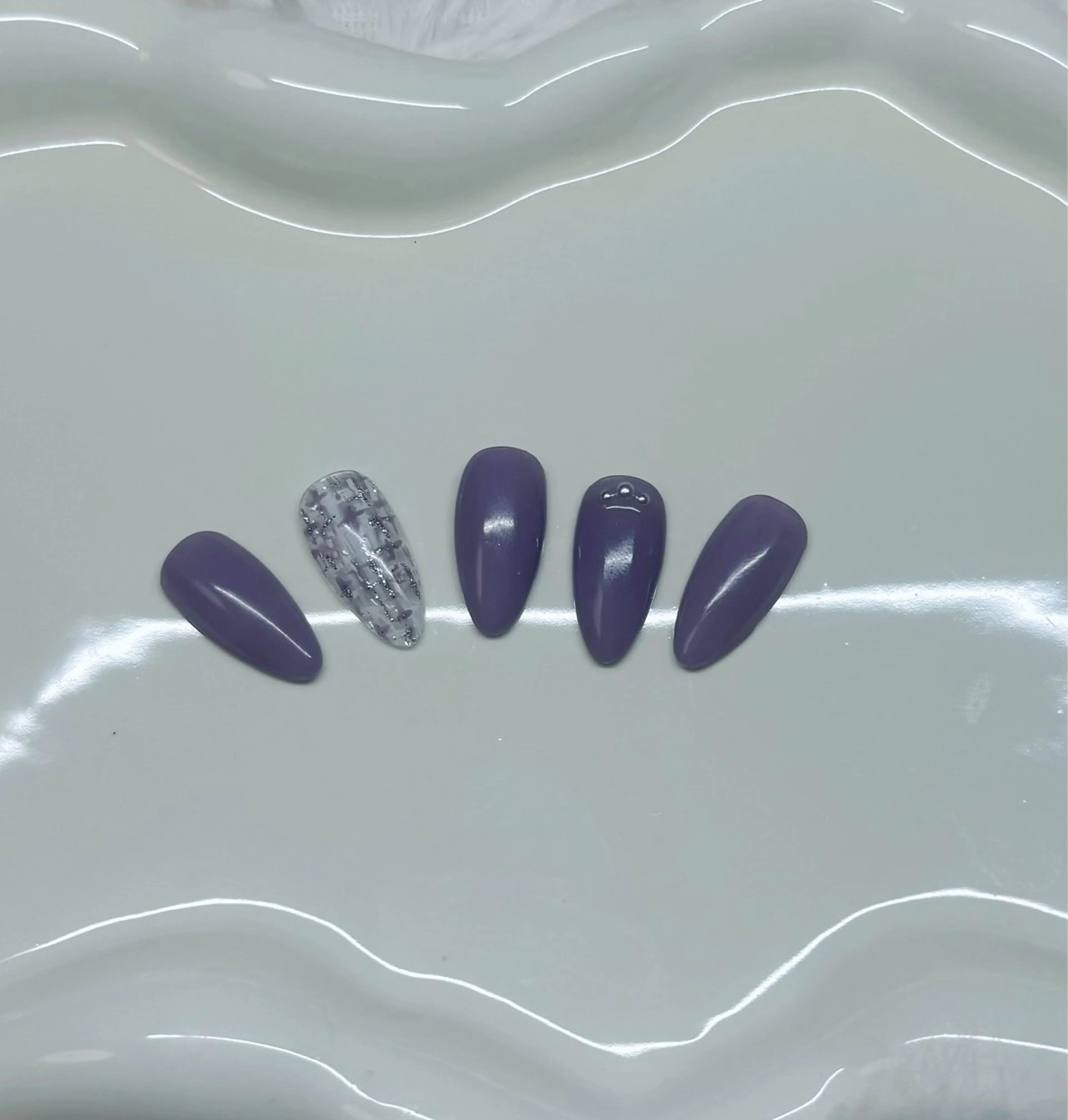 ネイル ハンドネイル ハンドケア リン リンのネイルデザイン