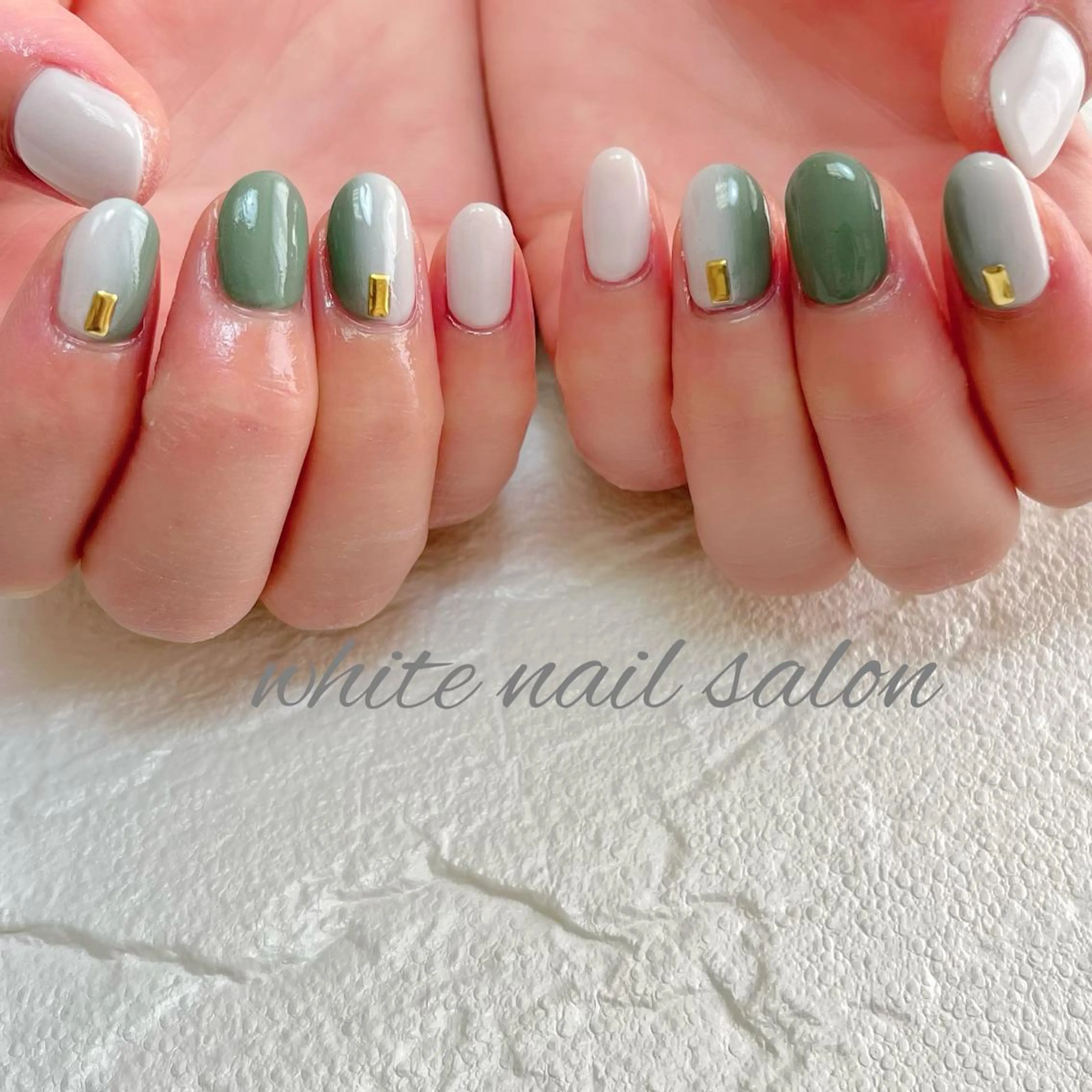 ネイル フットネイル ジェルネイル ハードジェル ラメ(グリッター) 持ち込み ハンドネイル white nail salonのネイルデザイン