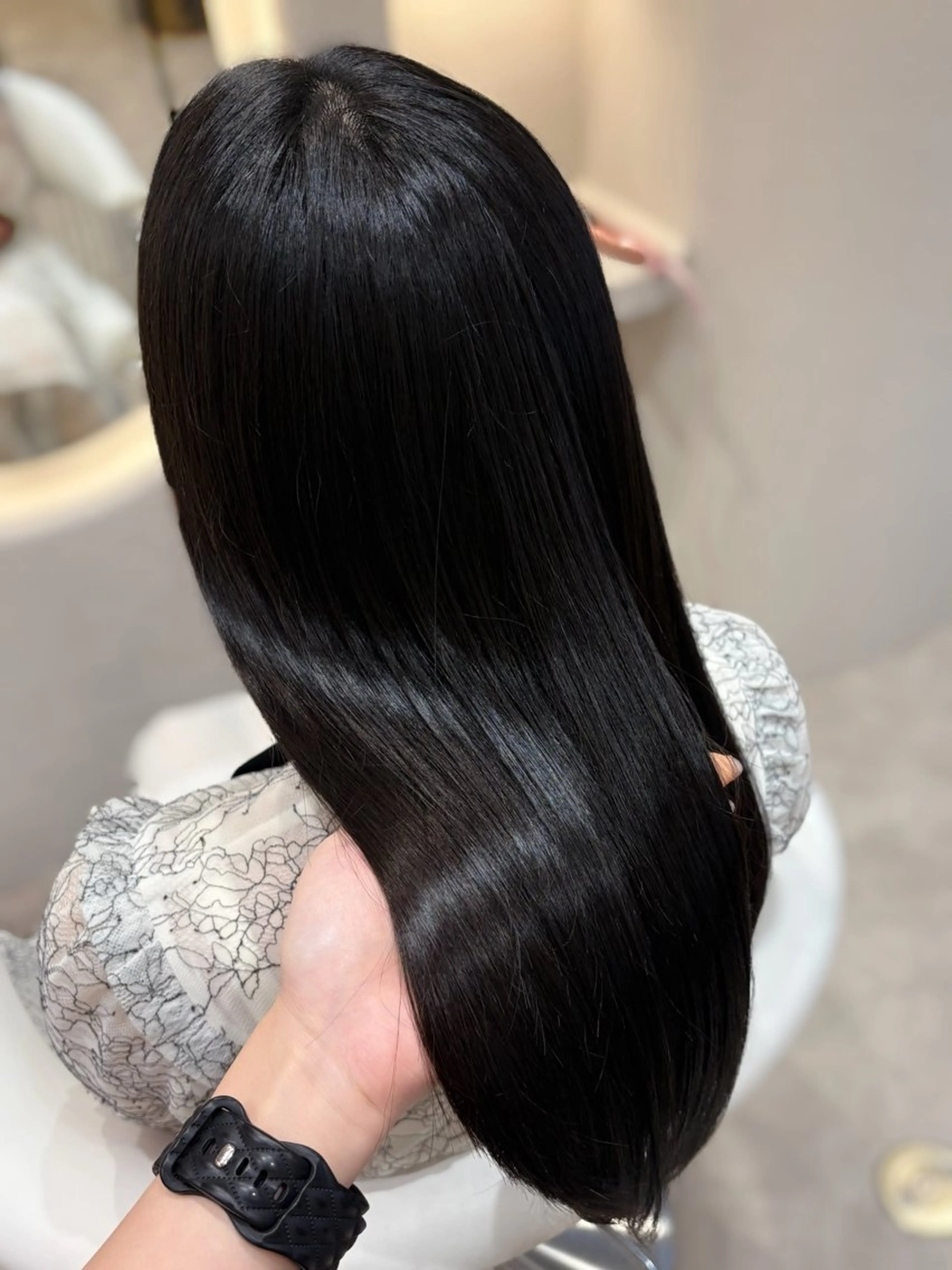 ロング 縮毛矯正 トリートメント 上品♡韓国レイヤー ‎🤍のの‎🤍のヘアスタイル