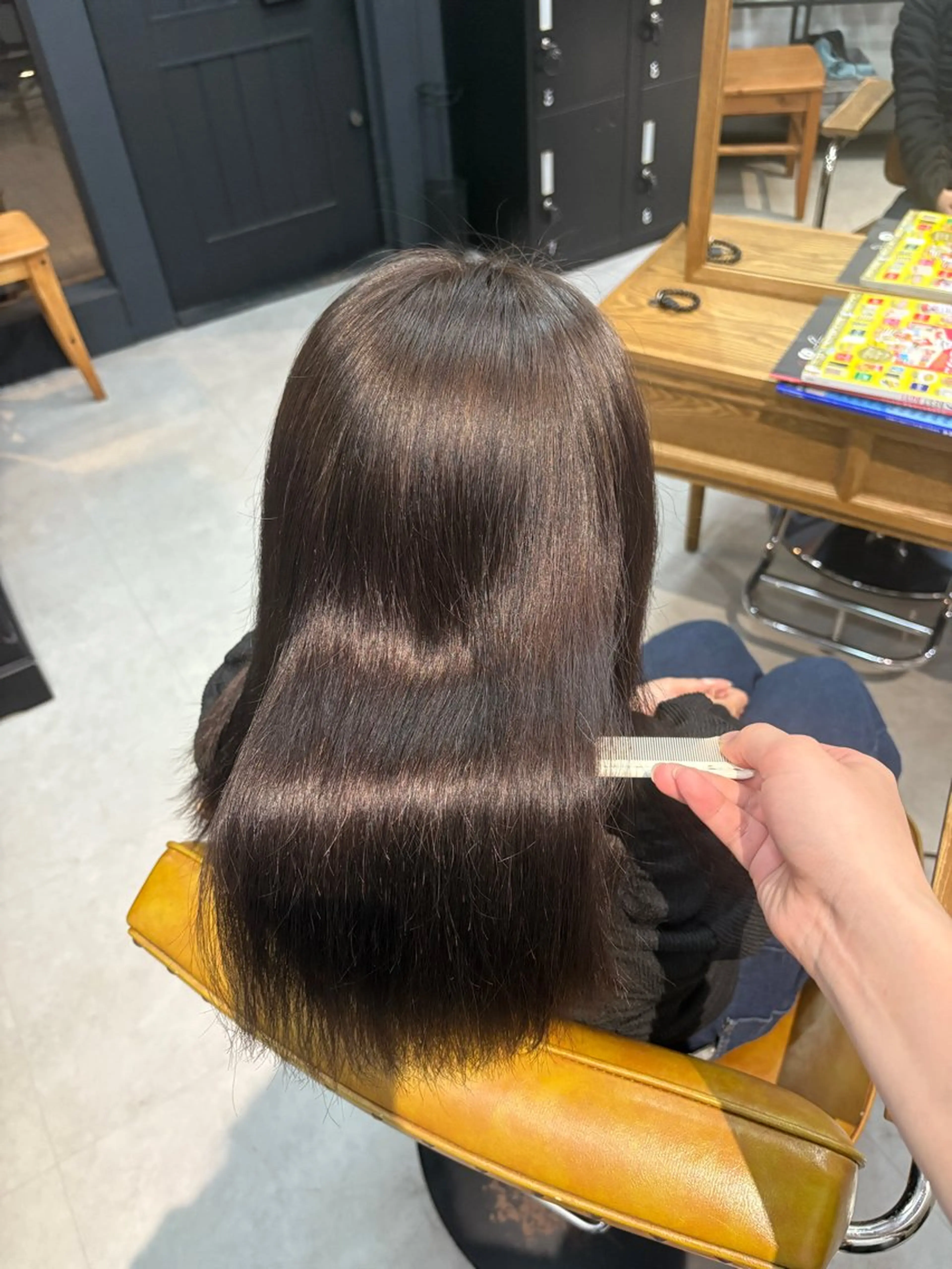 ロング カラー 藤井 セリのヘアスタイル