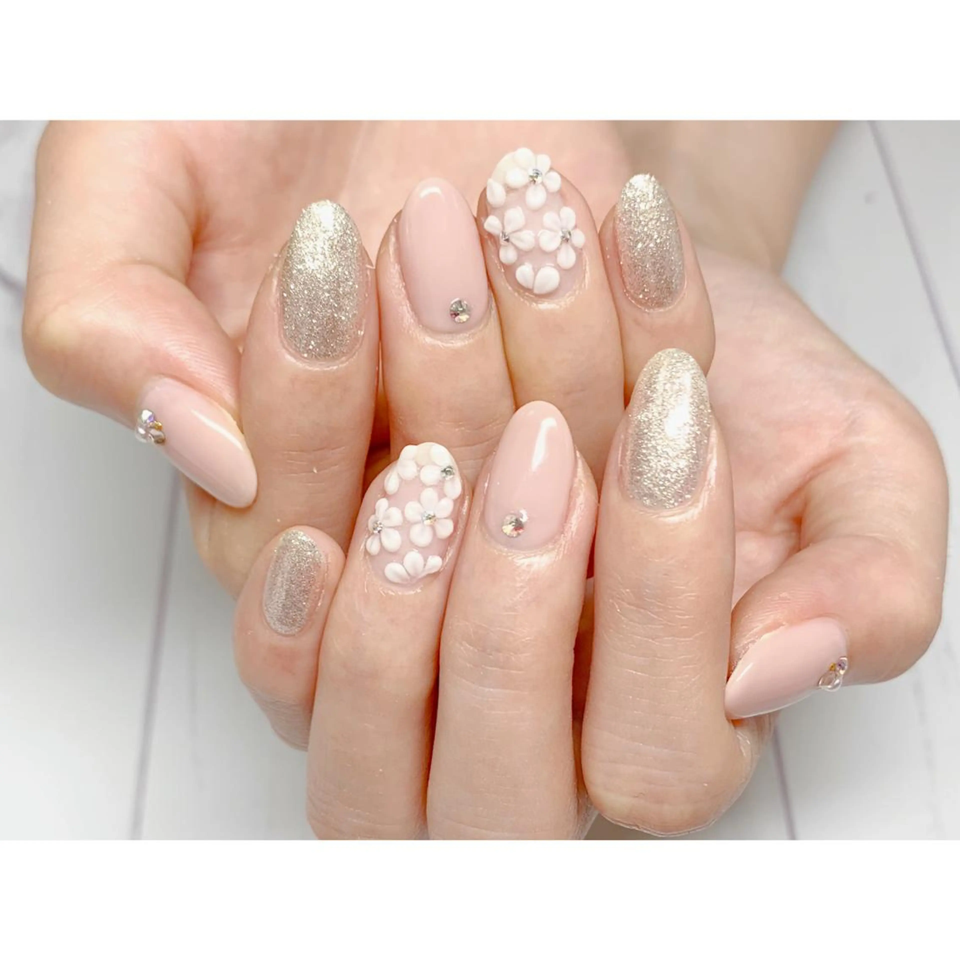 ネイル アートネイル nailsalon maluriのネイルデザイン