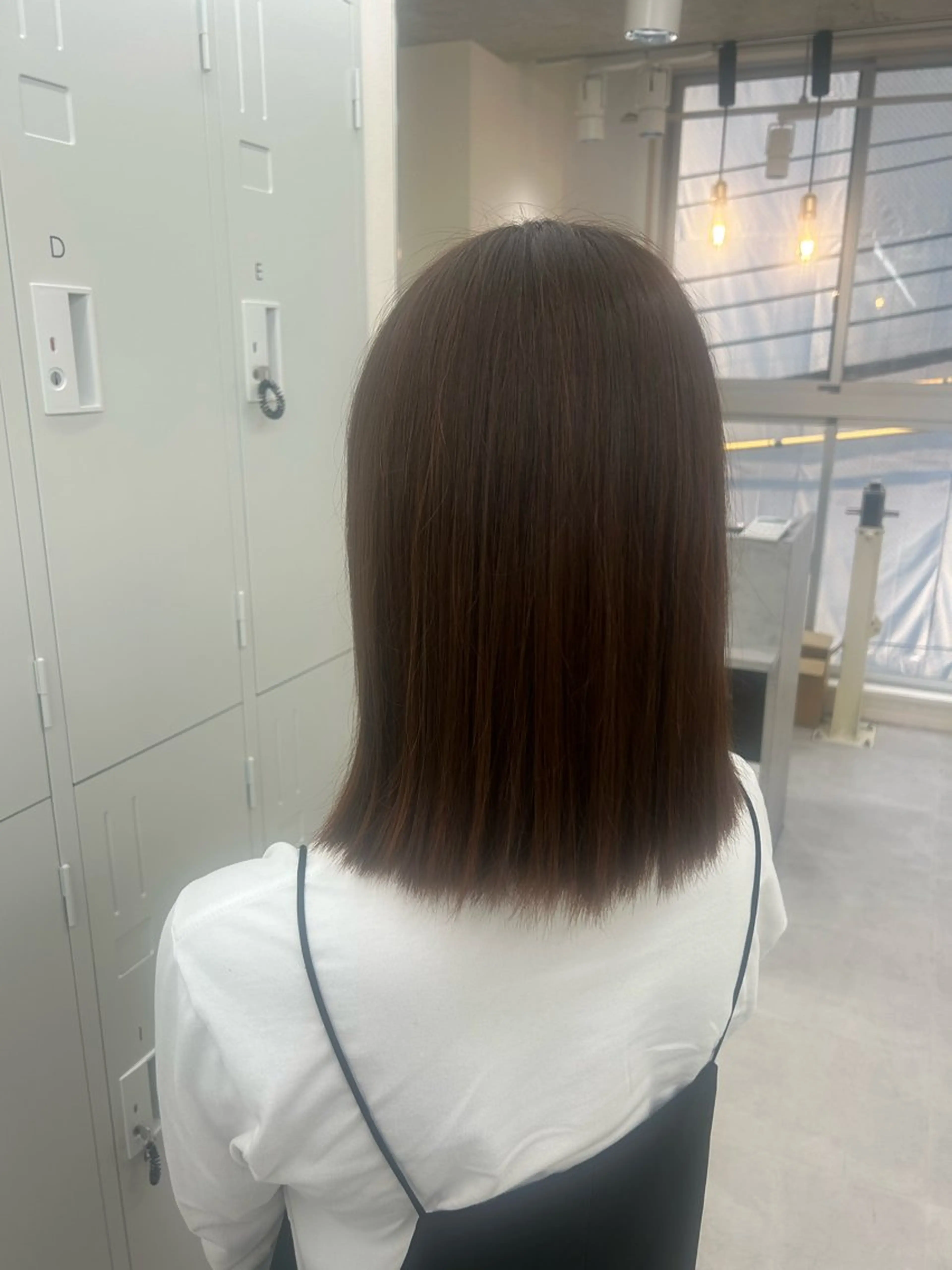 セミロング ルナ/レイヤー /ベージュのヘアスタイル