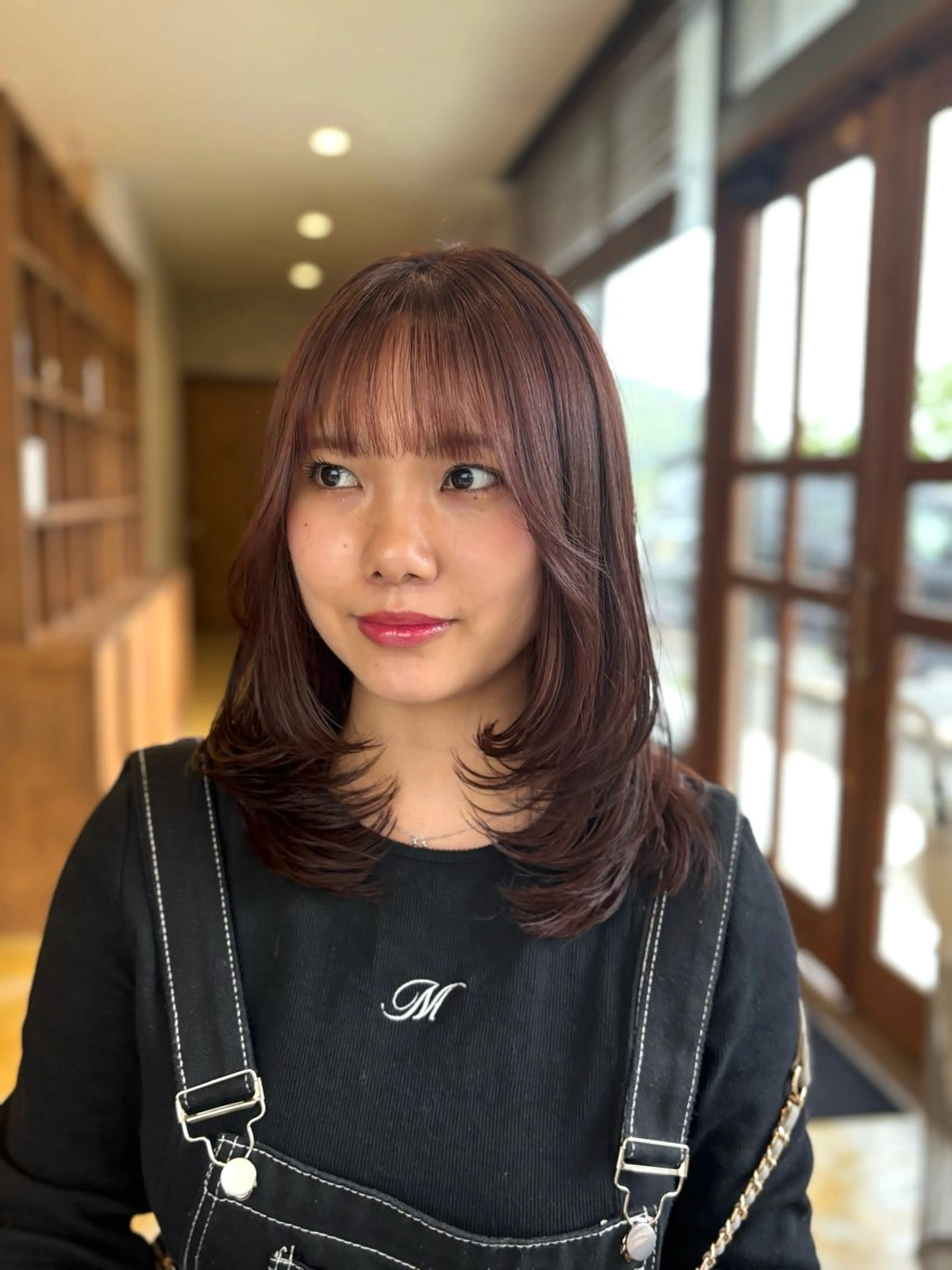 セミロング ピンクラベンダー レイヤーカット カット ヘアカラー トリートメント カノエ下関熊野店 /AOIのヘアスタイル