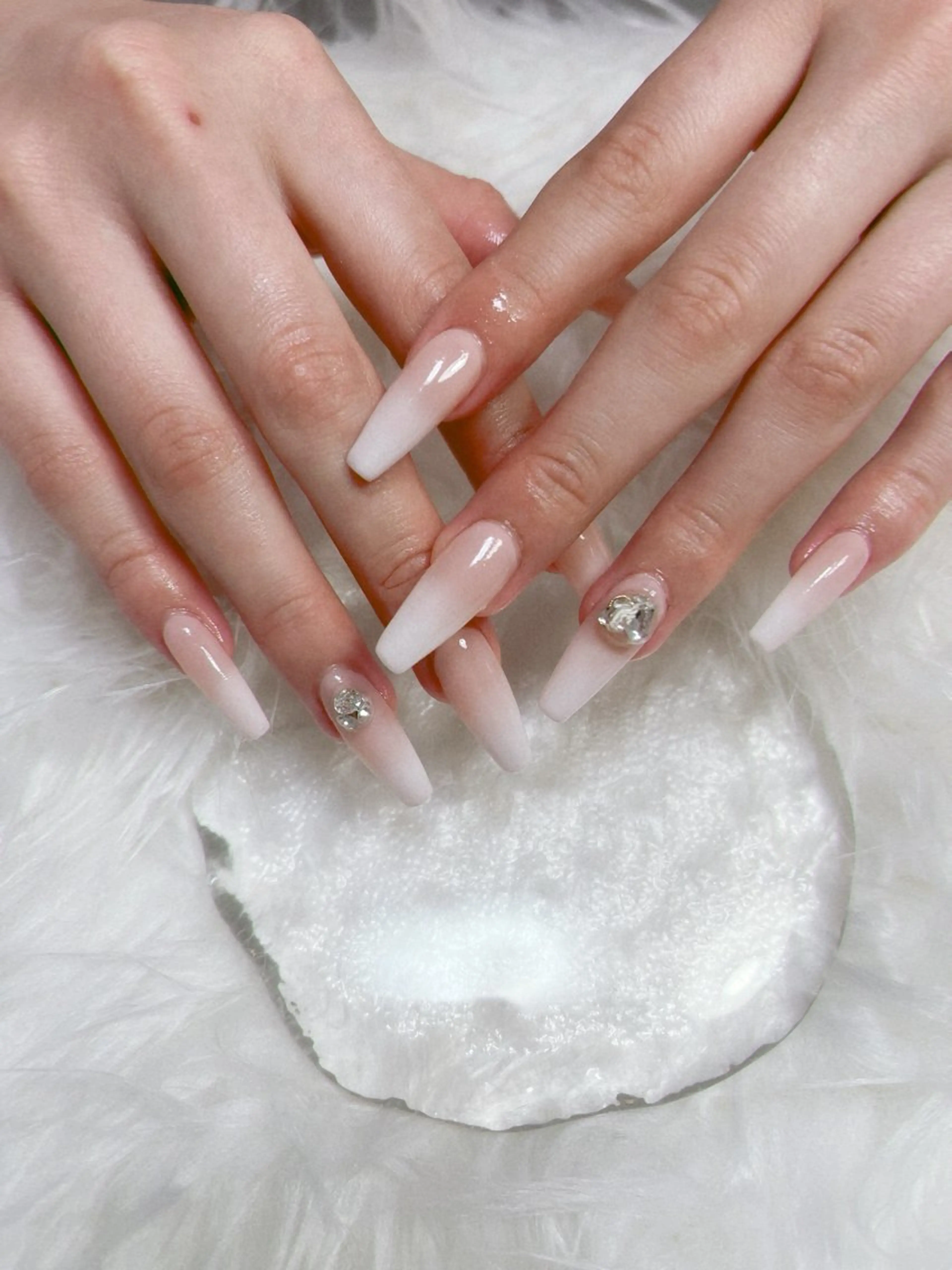 ネイル プライベートサロン WhiteLightのネイルデザイン