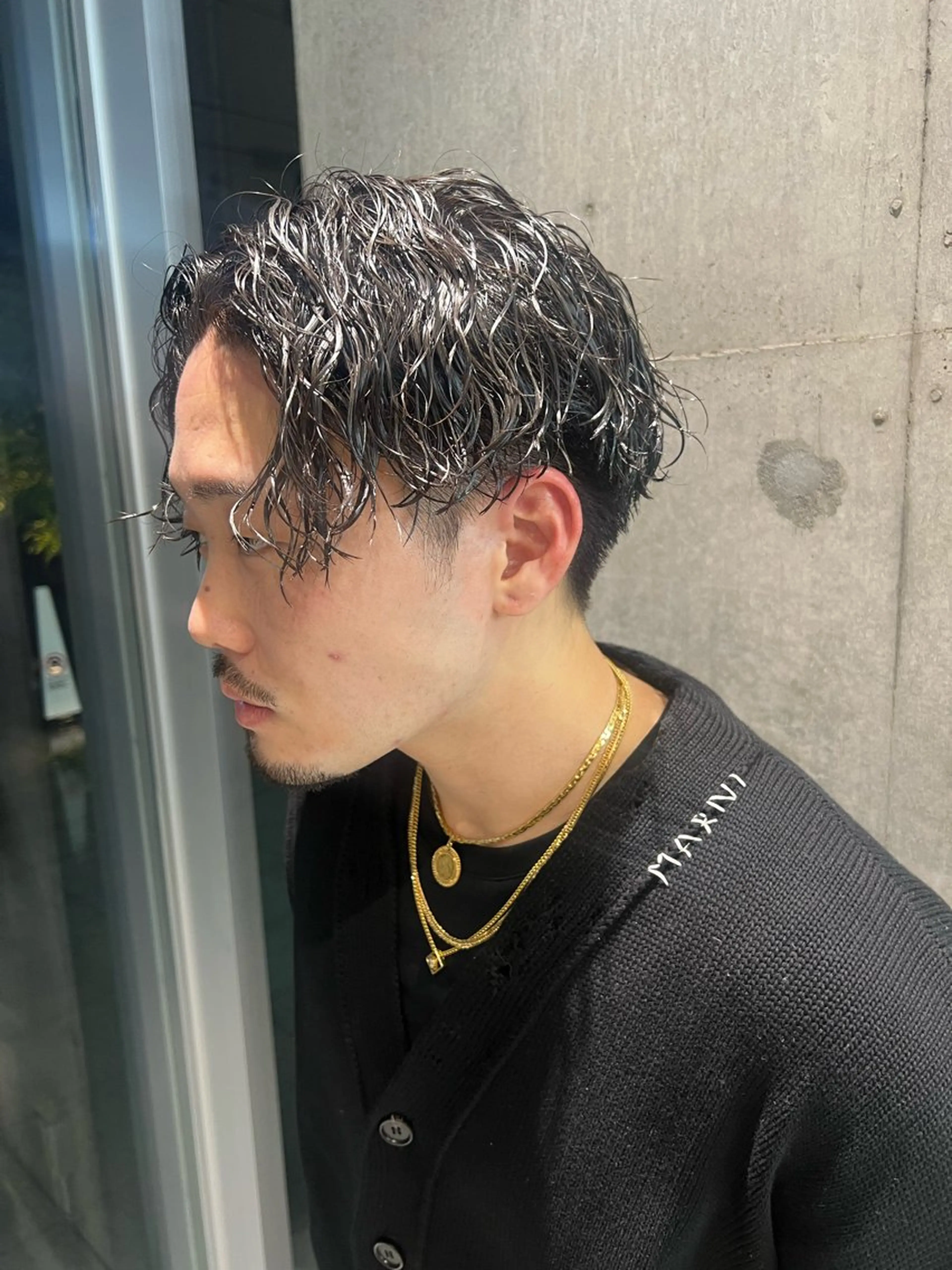 パーマ メンズ カット パーマ 吉沢遣人/レイヤー 艶カラー/抜け感のヘアスタイル